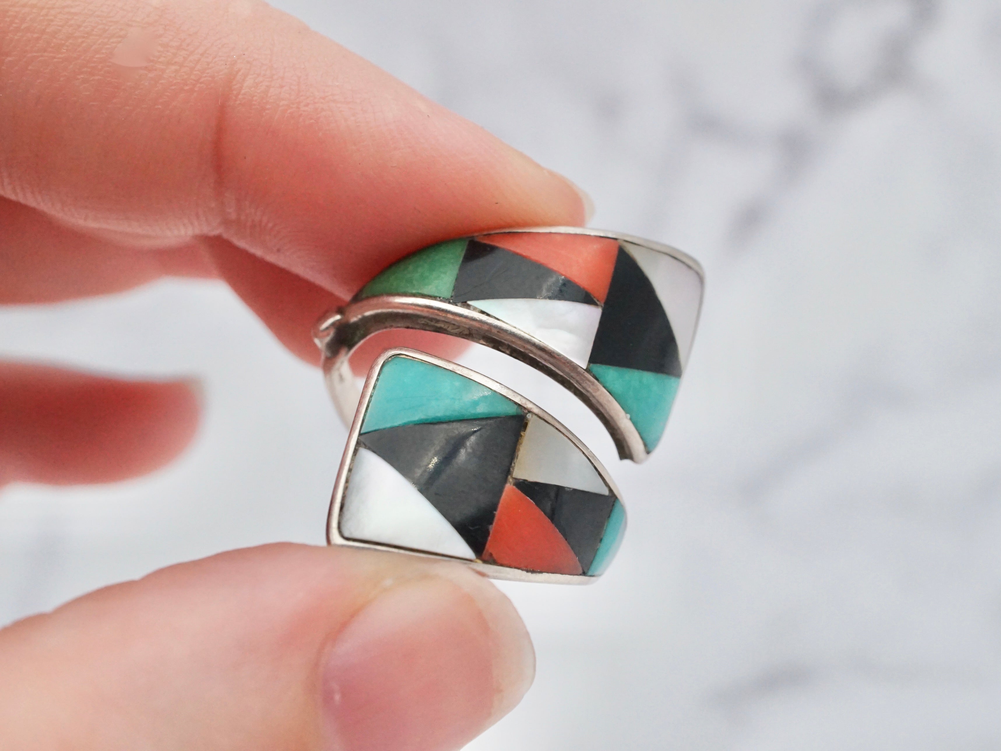 Vintage Zuni stone inlay sterling wrap ring, size 8