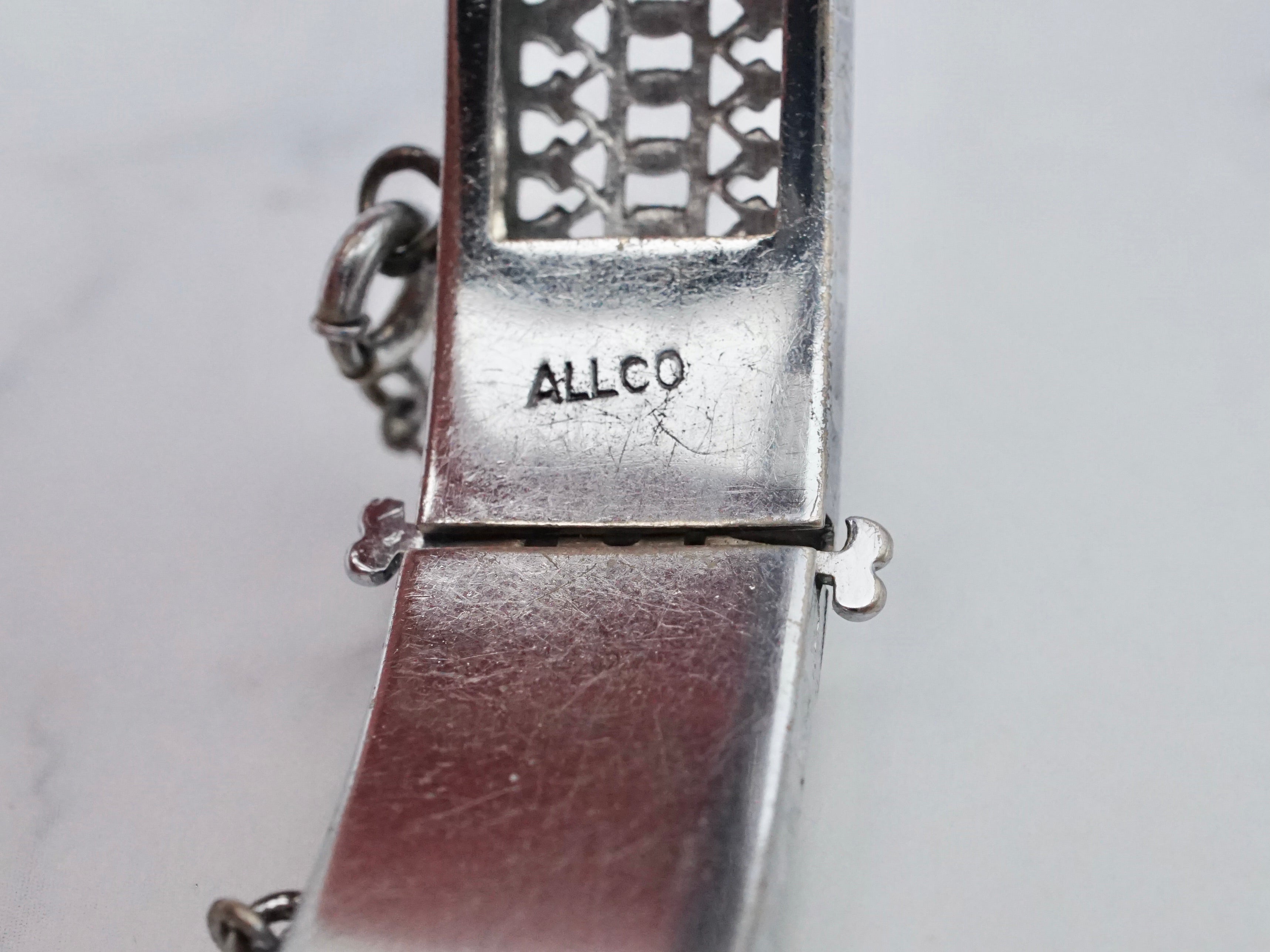 Antique Art Deco Alico rhodium-plated rhinestone hinged bangle