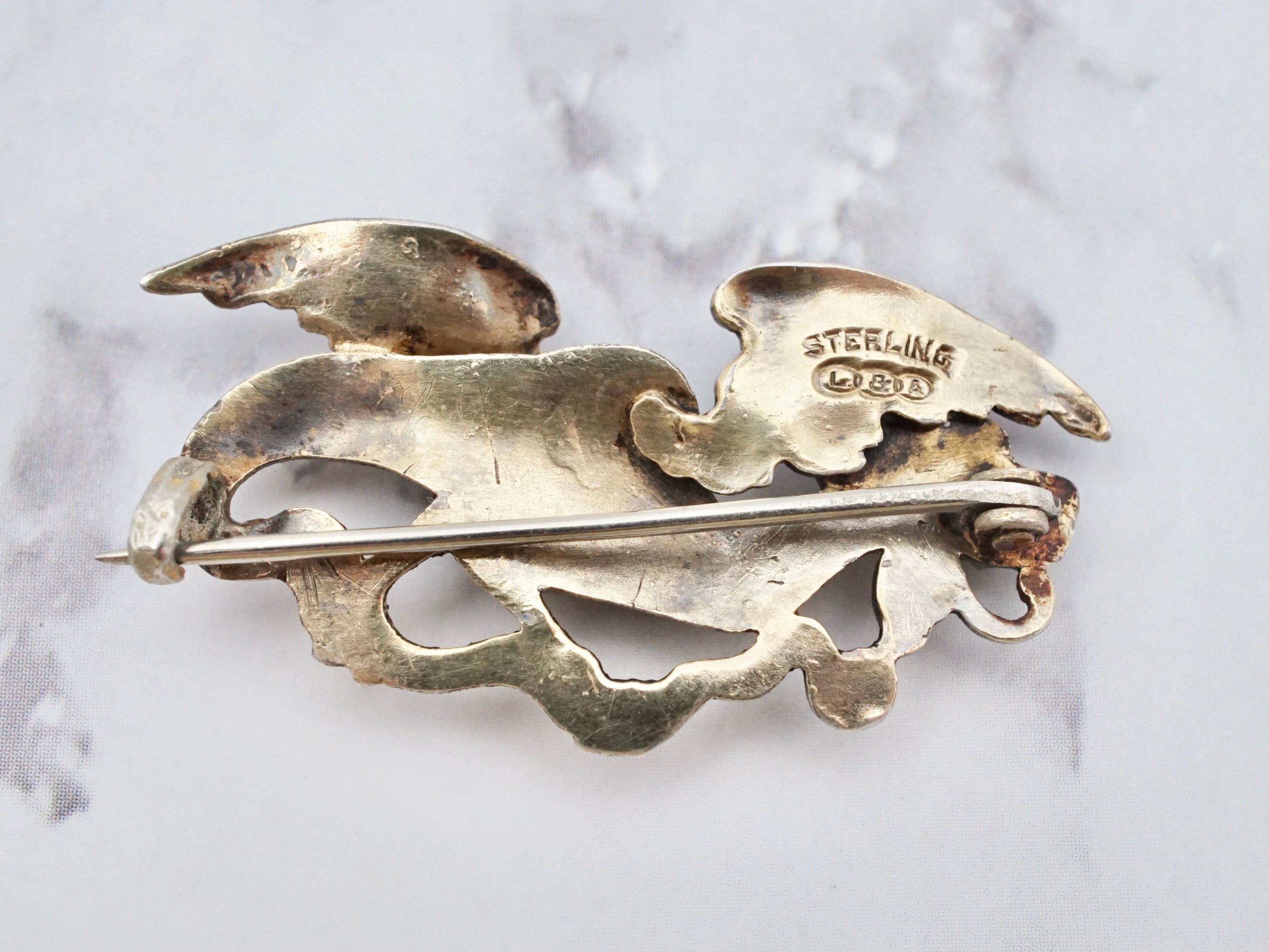 Antique Victorian William Link sterling gilt griffin pin