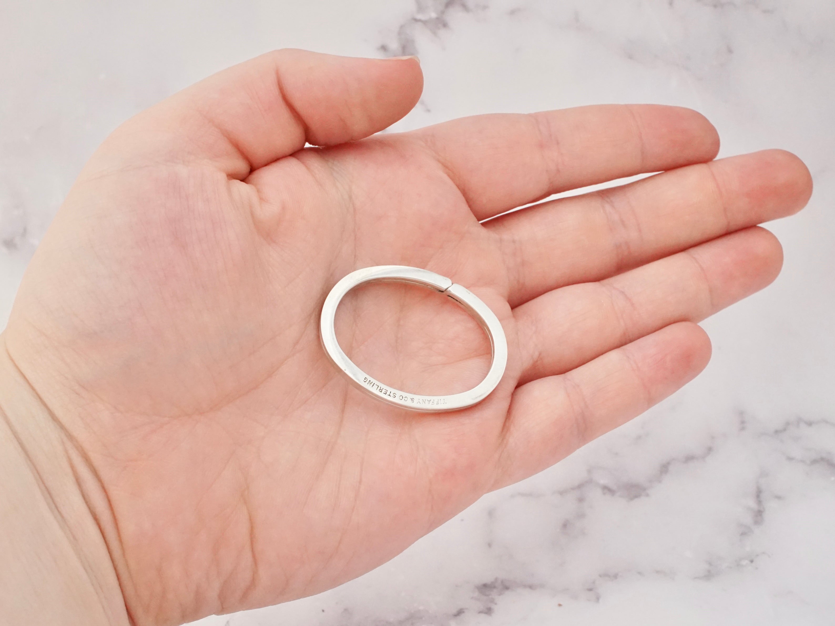 Vintage Tiffany & Co. sterling oval keyring