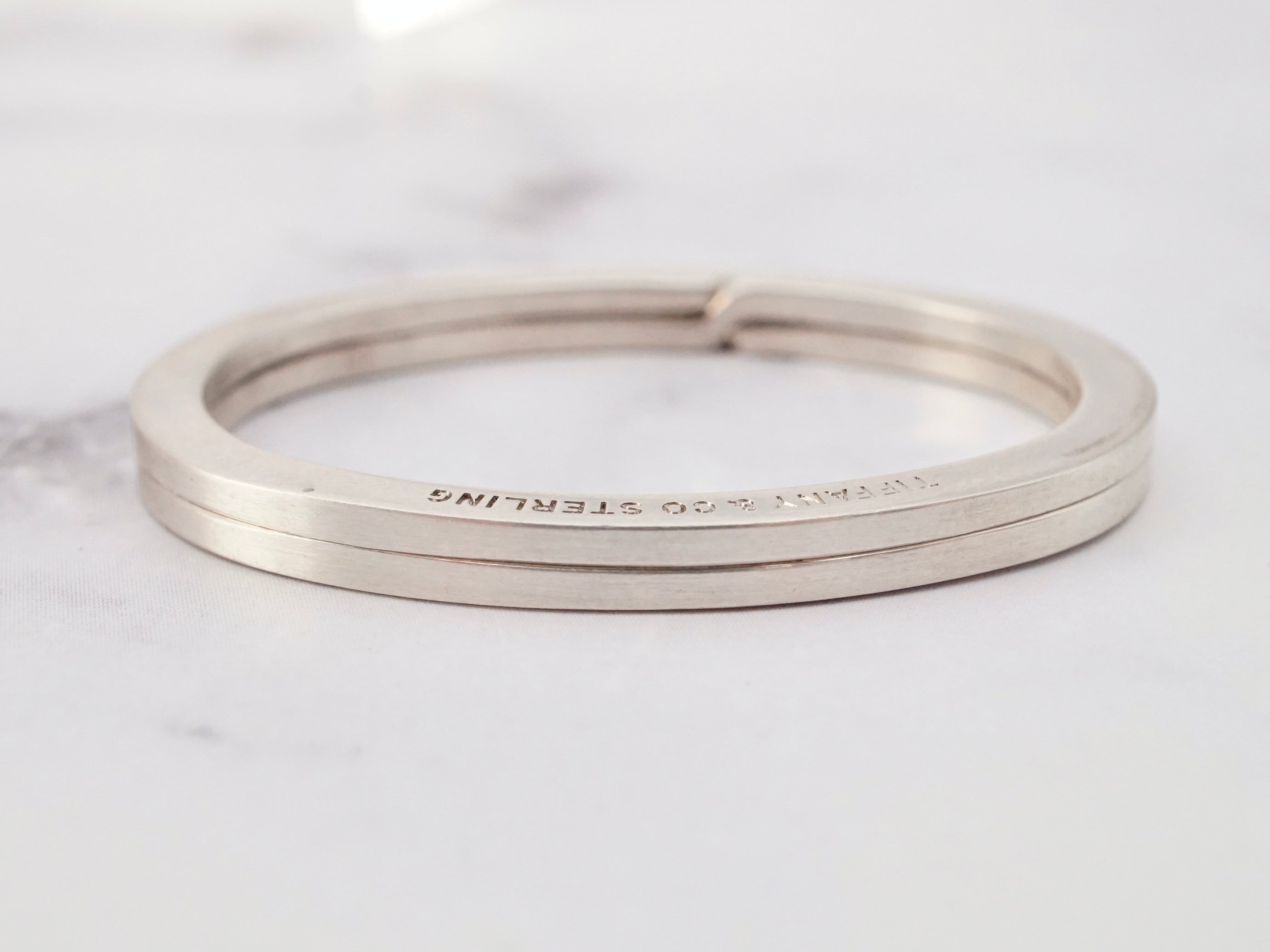 Vintage Tiffany & Co. sterling oval keyring