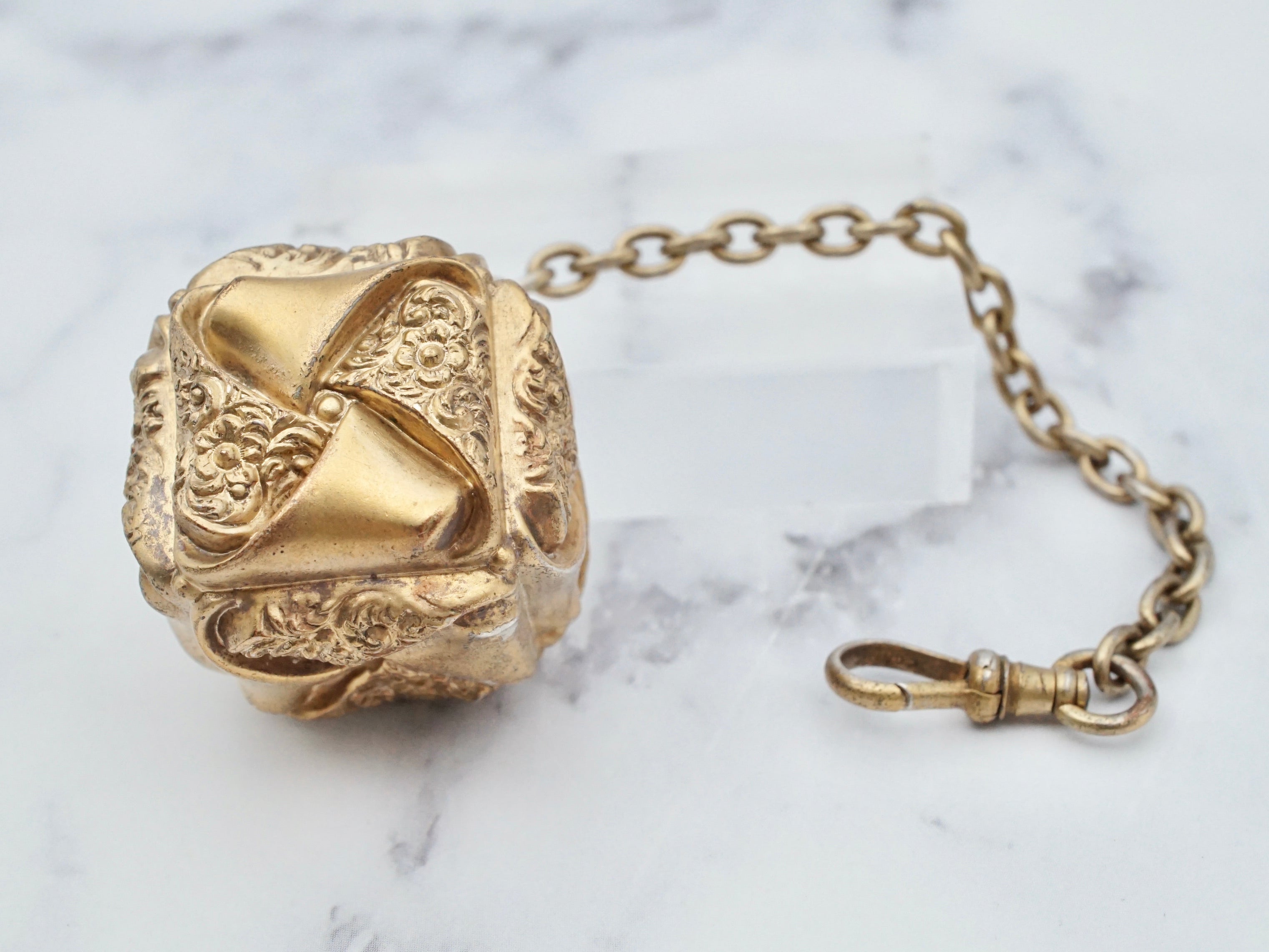 Antique Victorian gilt sterling intricate cube box fob with dog clip