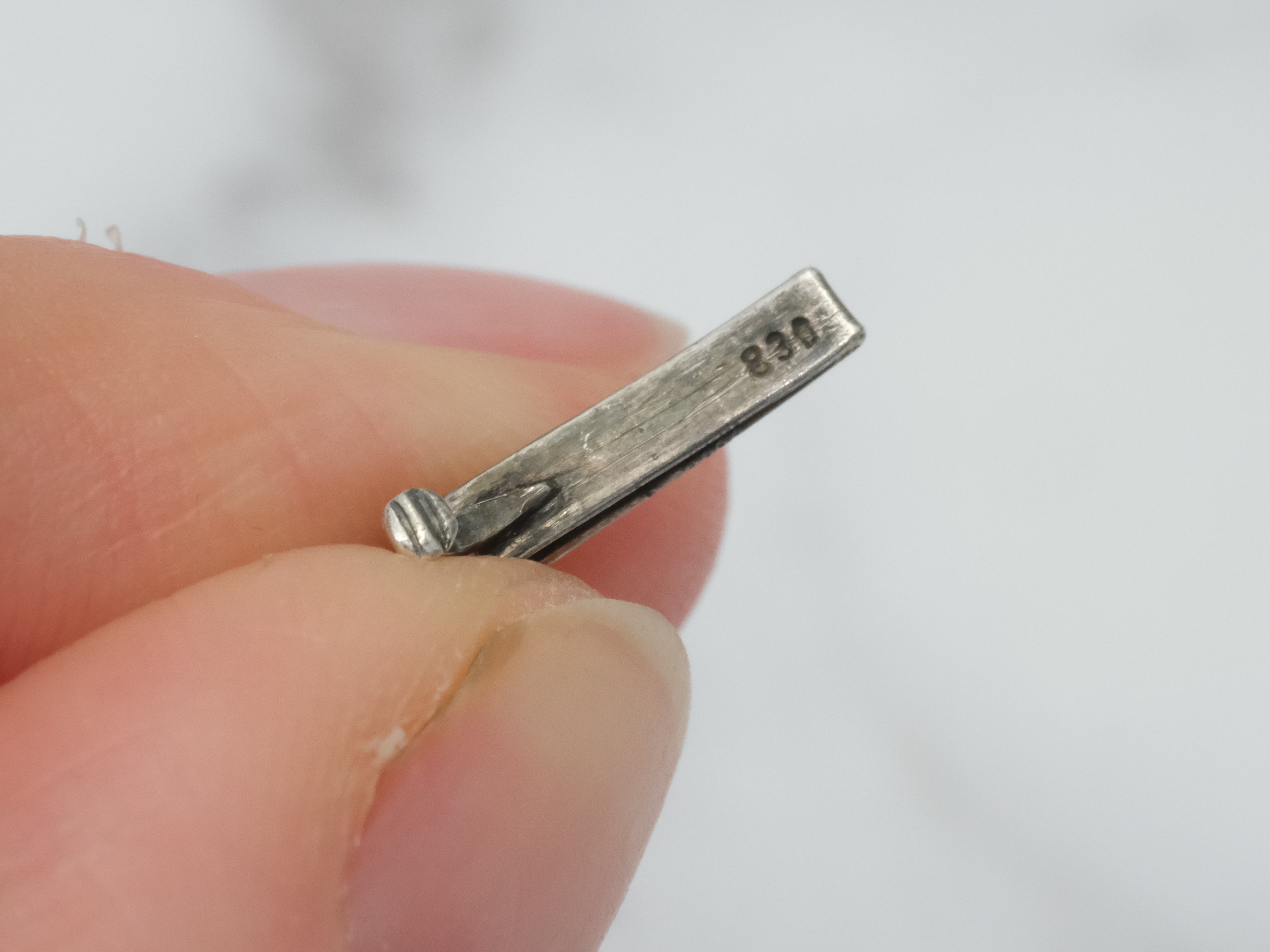 Antique Art Deco carved rose quartz and rock crystal beaded necklace