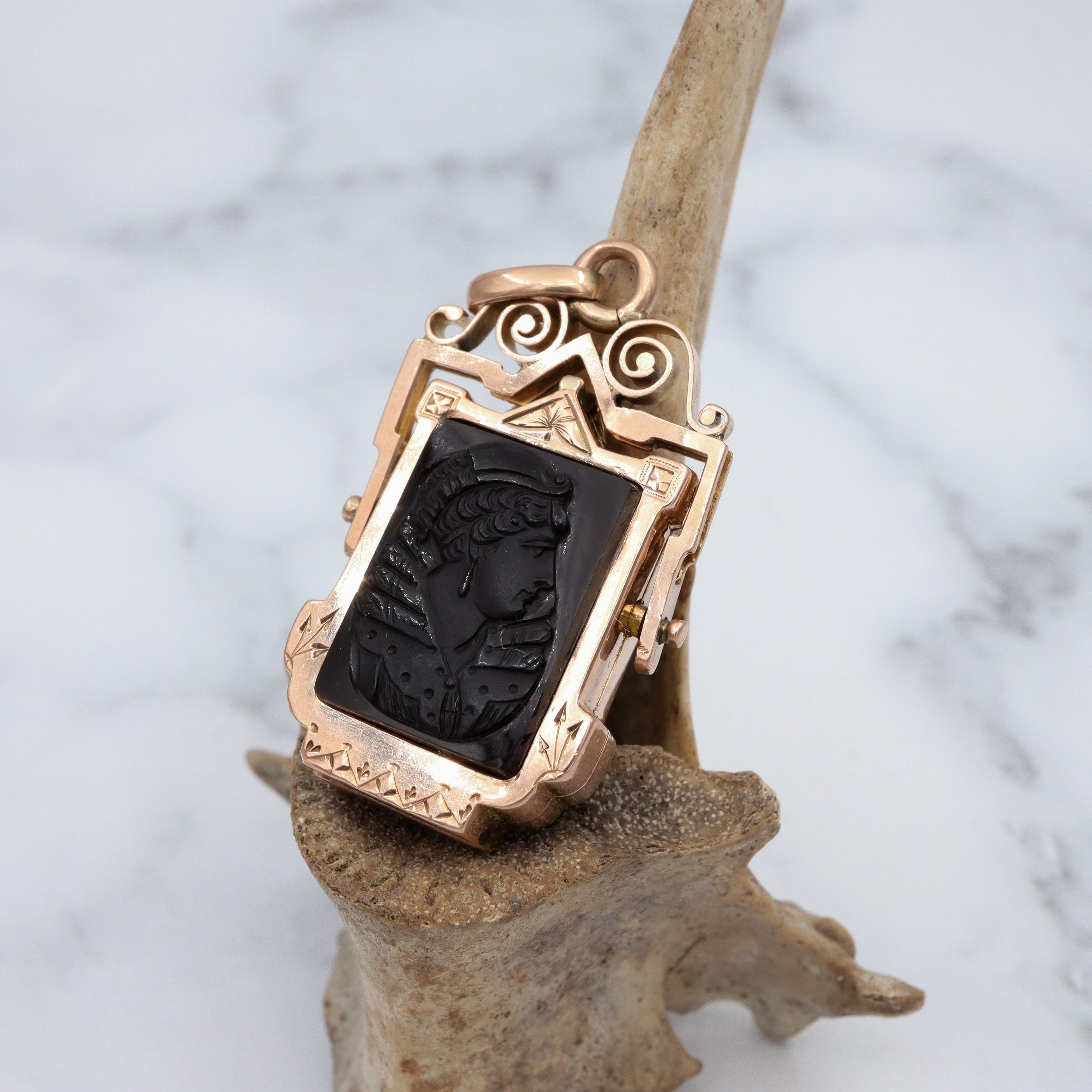 Antique Aesthetic Period 14k gold Queen Victoria hardstone carved cameo double sided flip locket pendant