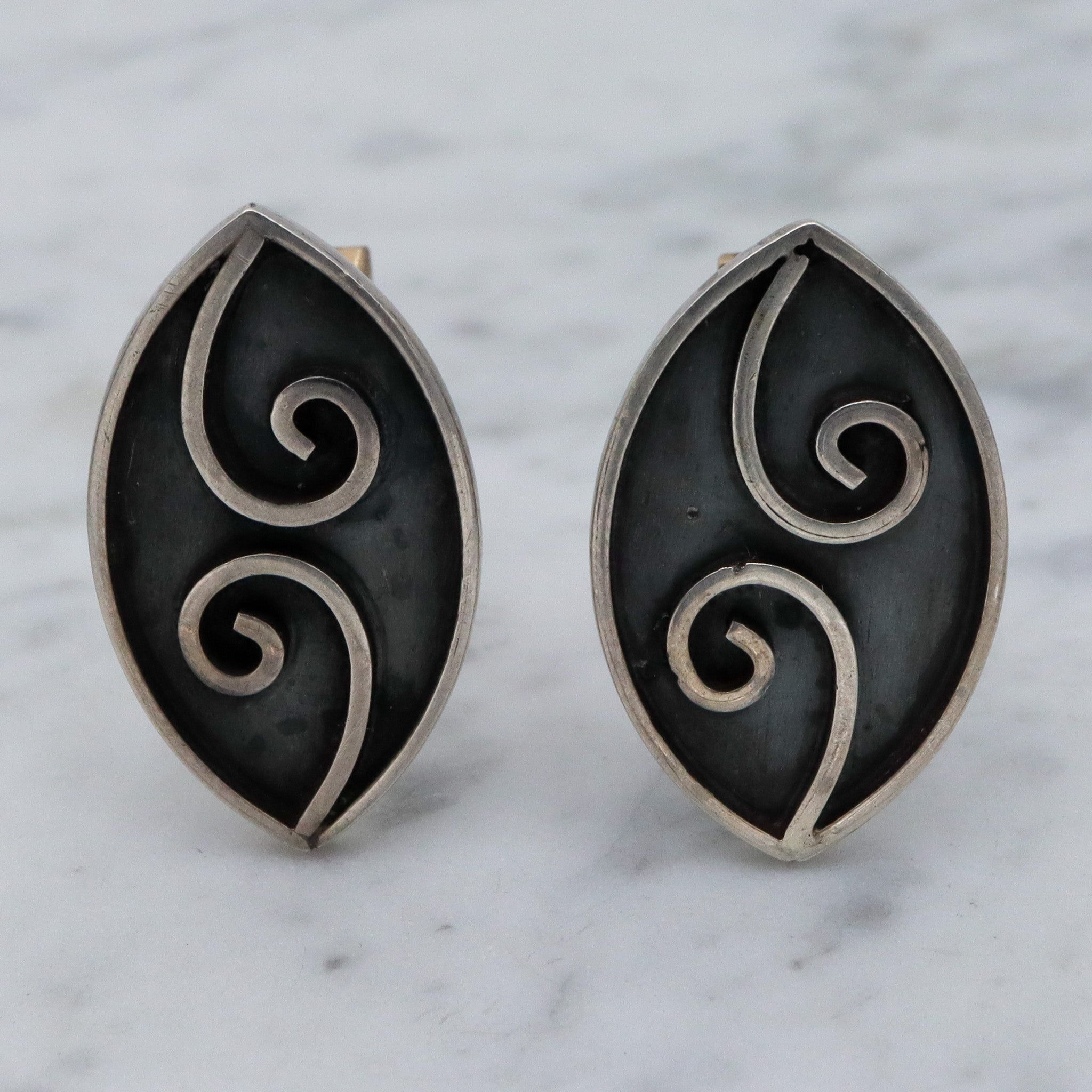 Vintage Mexican sterling silver cuff links