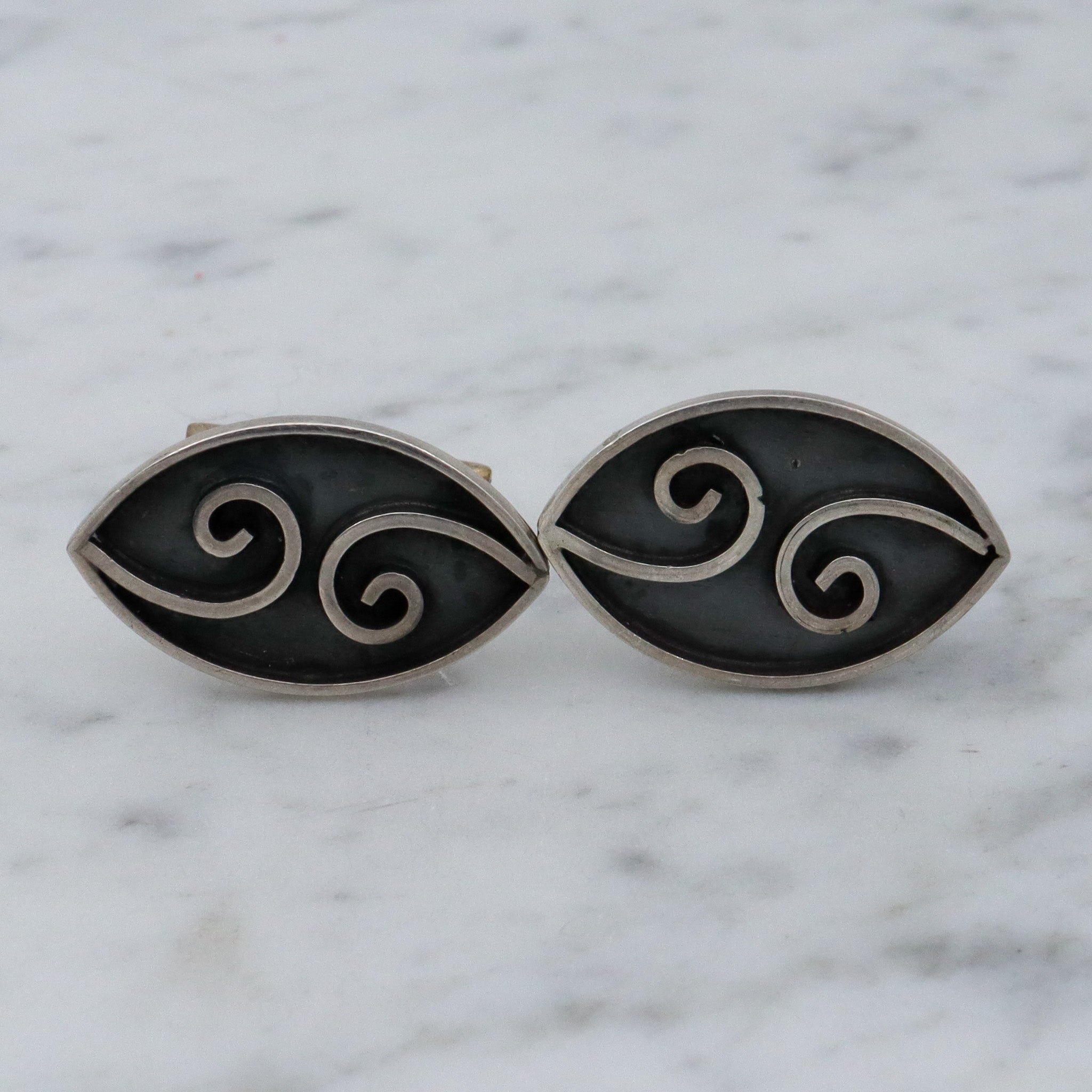 Vintage Mexican sterling silver cuff links