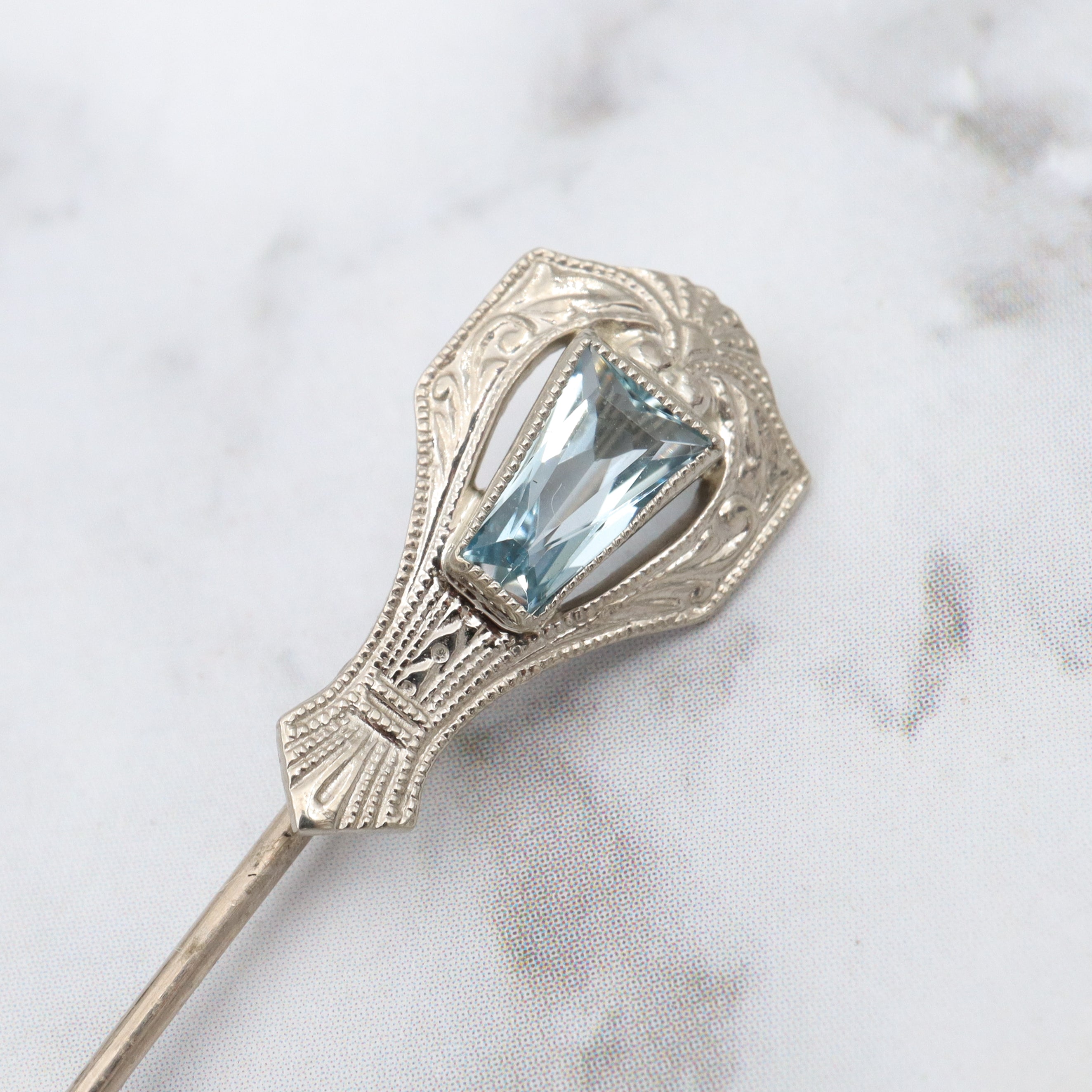 Antique Art Deco Belais 14k white gold & aquamarine stick pin