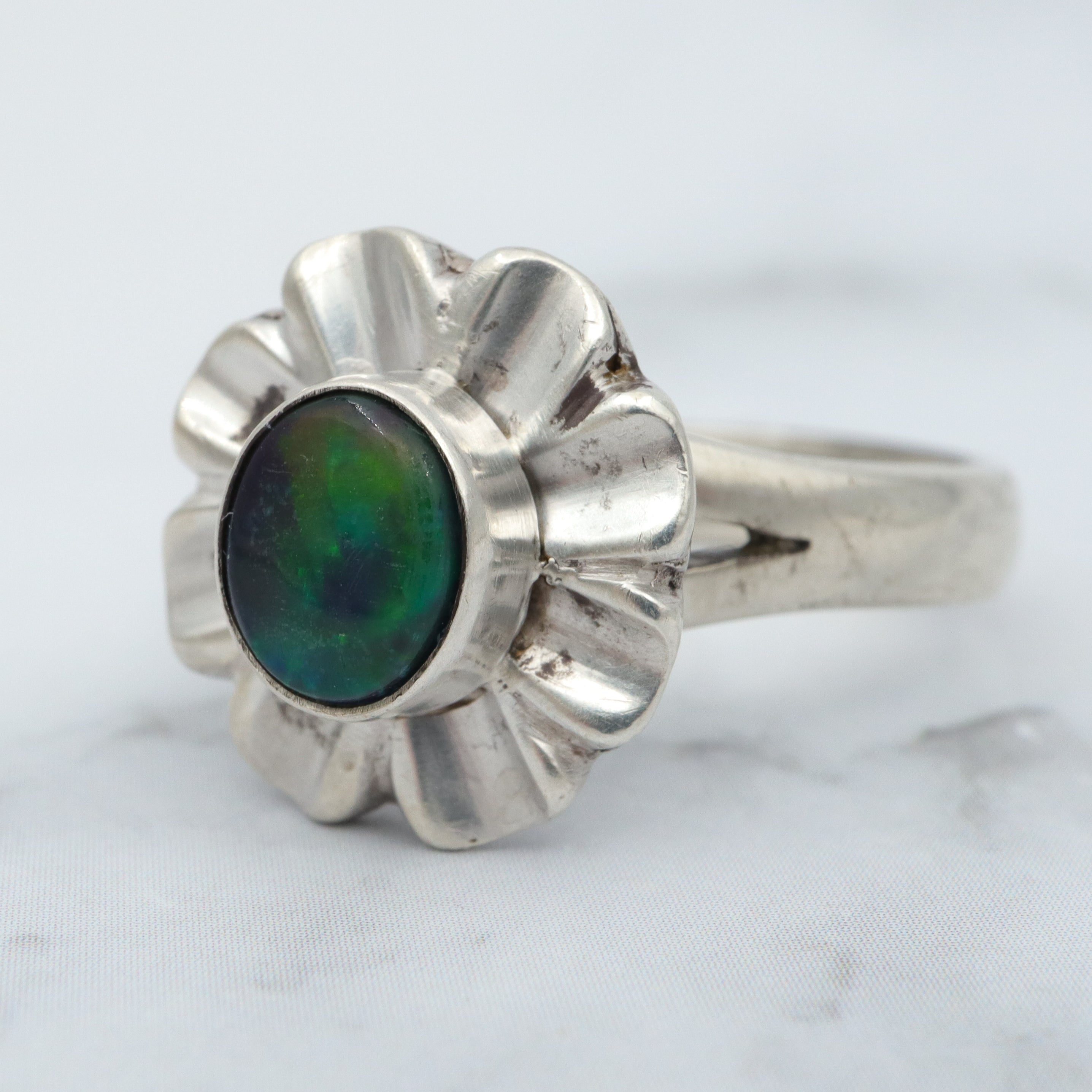 Vintage Modern sterling & black opal triplet ring, sz 8