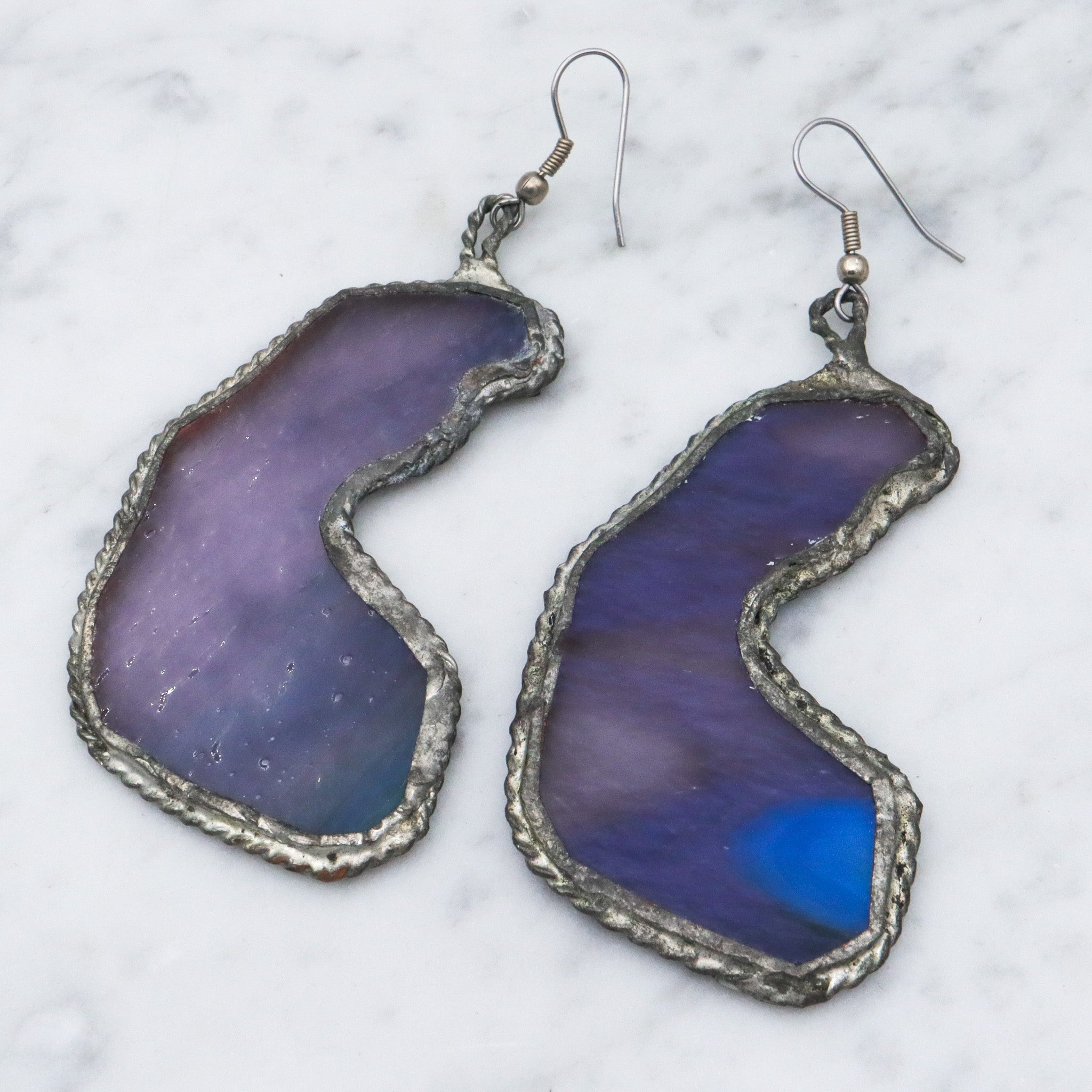 Mid Century studio artisan slag glass pendant necklace and earrings set