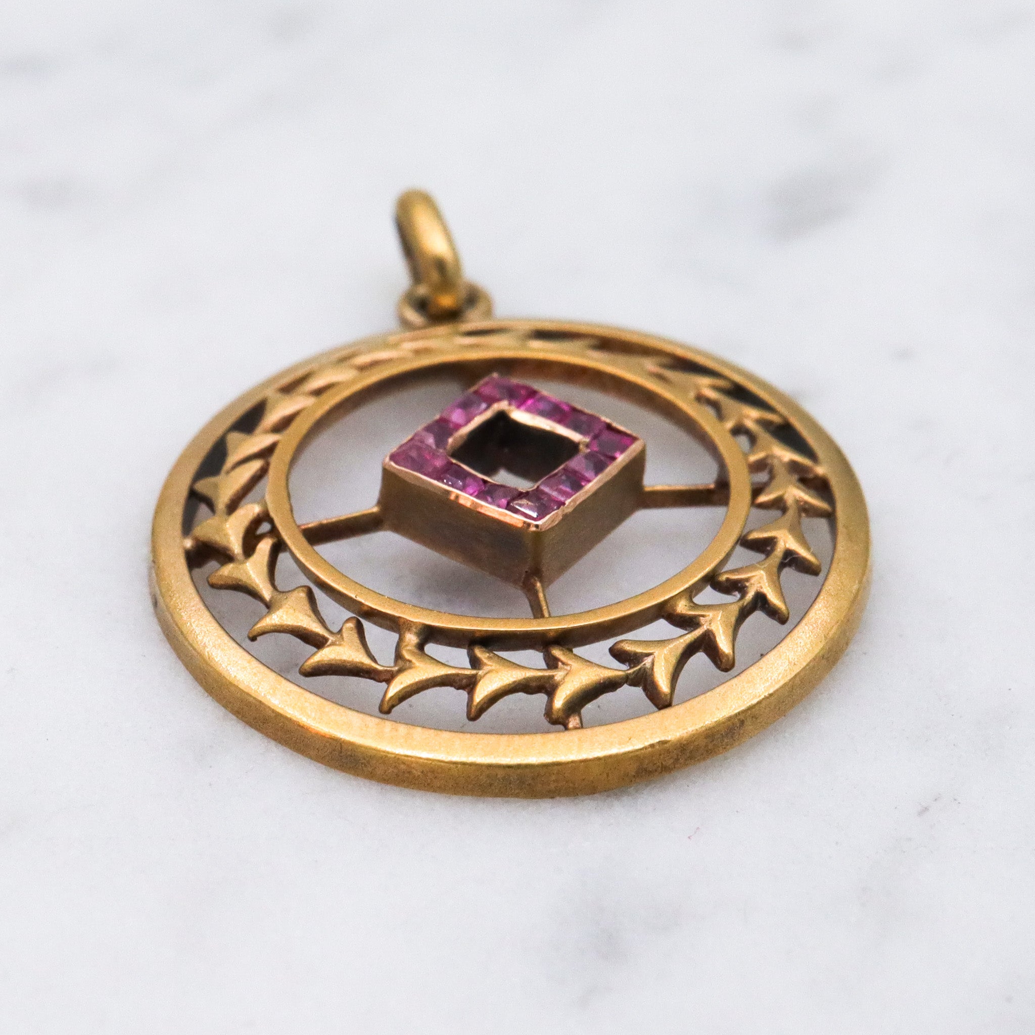 Antique Art Deco 14k gold ruby circle pendant