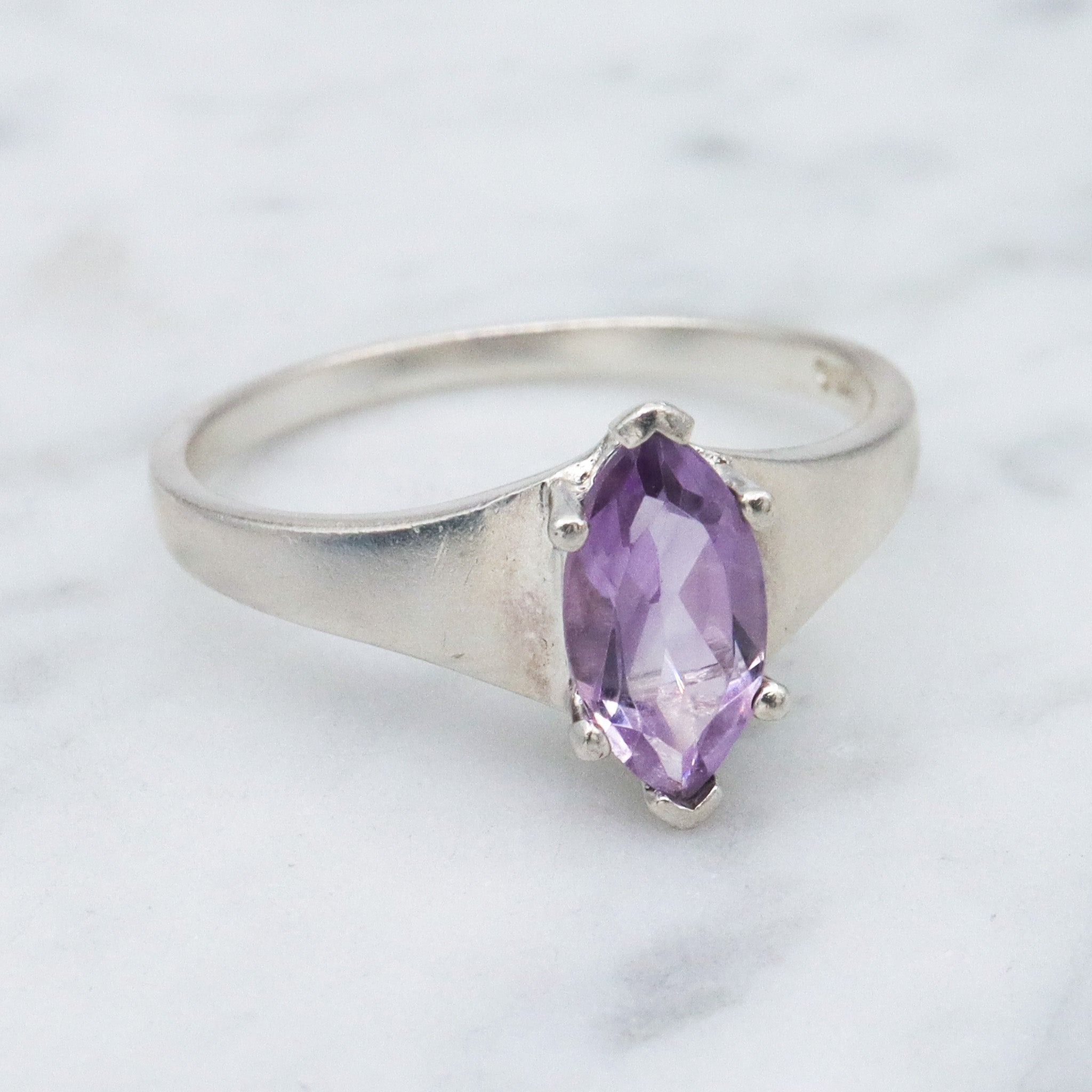 Retro sterling silver amethyst ring, sz 9