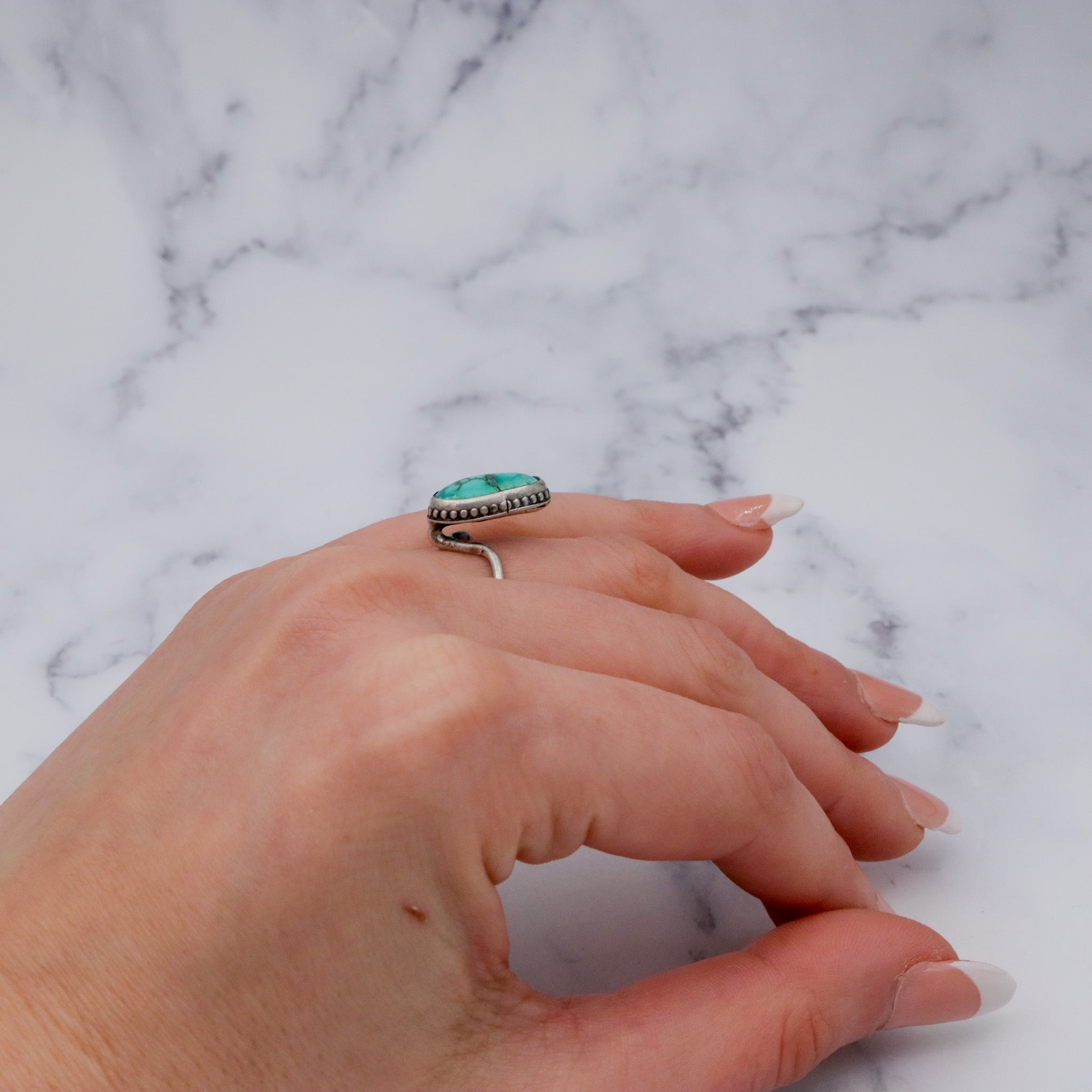 Vintage sterling & turquoise ring, sz 5.5