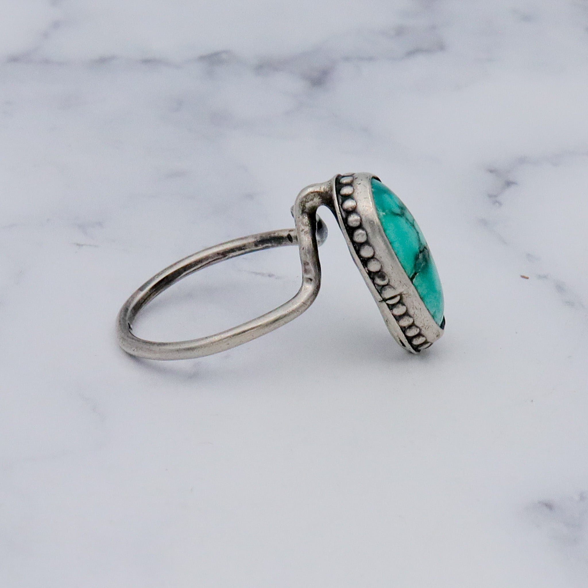 Vintage sterling & turquoise ring, sz 5.5
