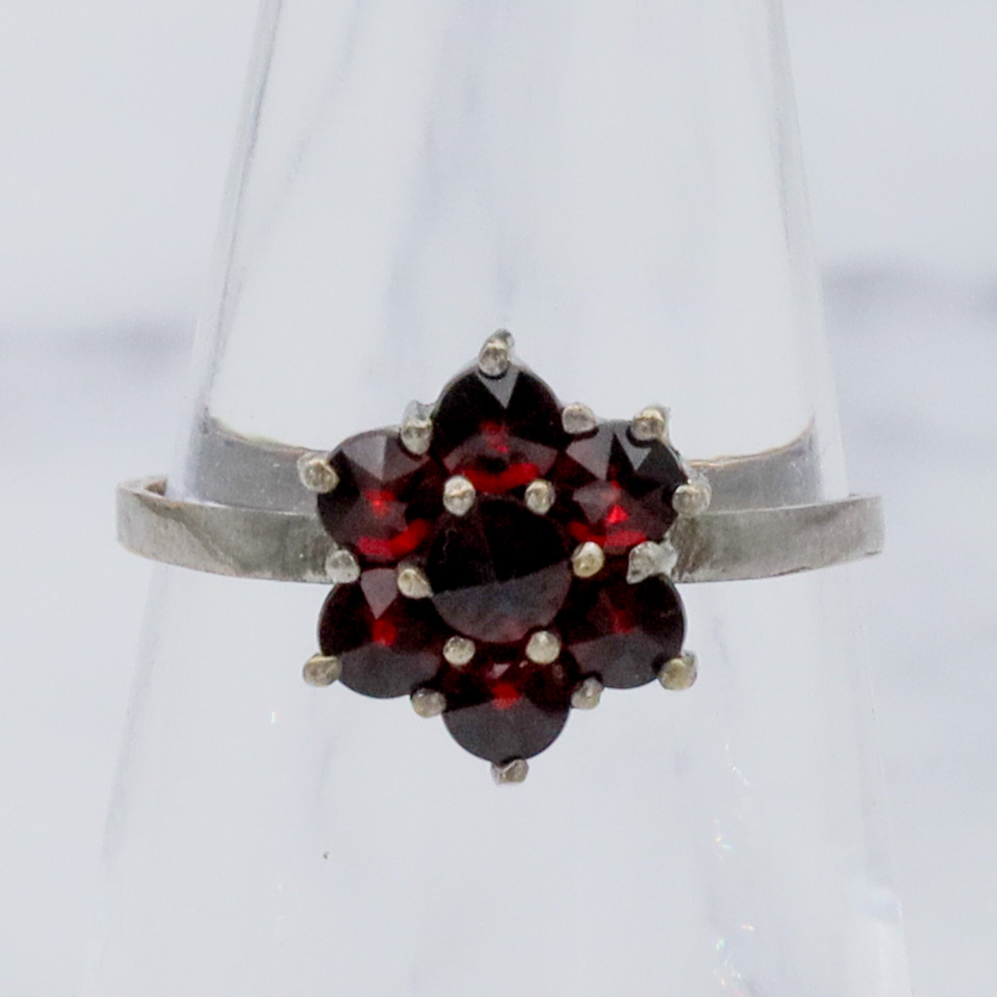 Vintage Bohemian rose cut garnet and sterling topped ring, sz 4.75