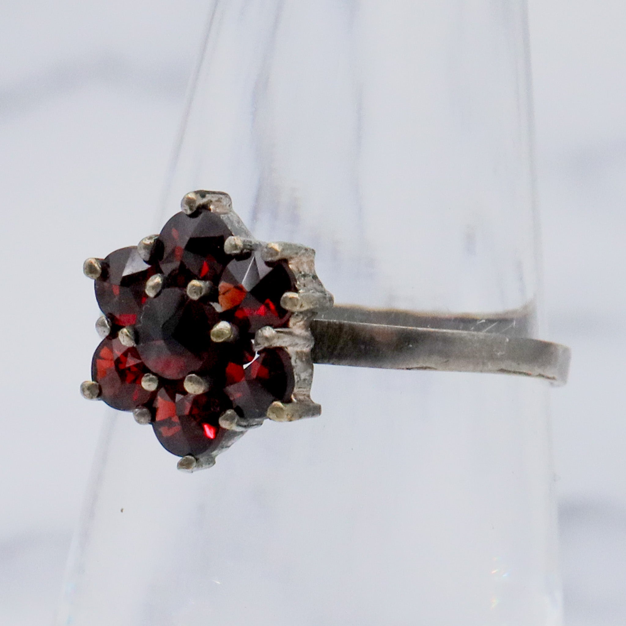 Vintage Bohemian rose cut garnet and sterling topped ring, sz 4.75