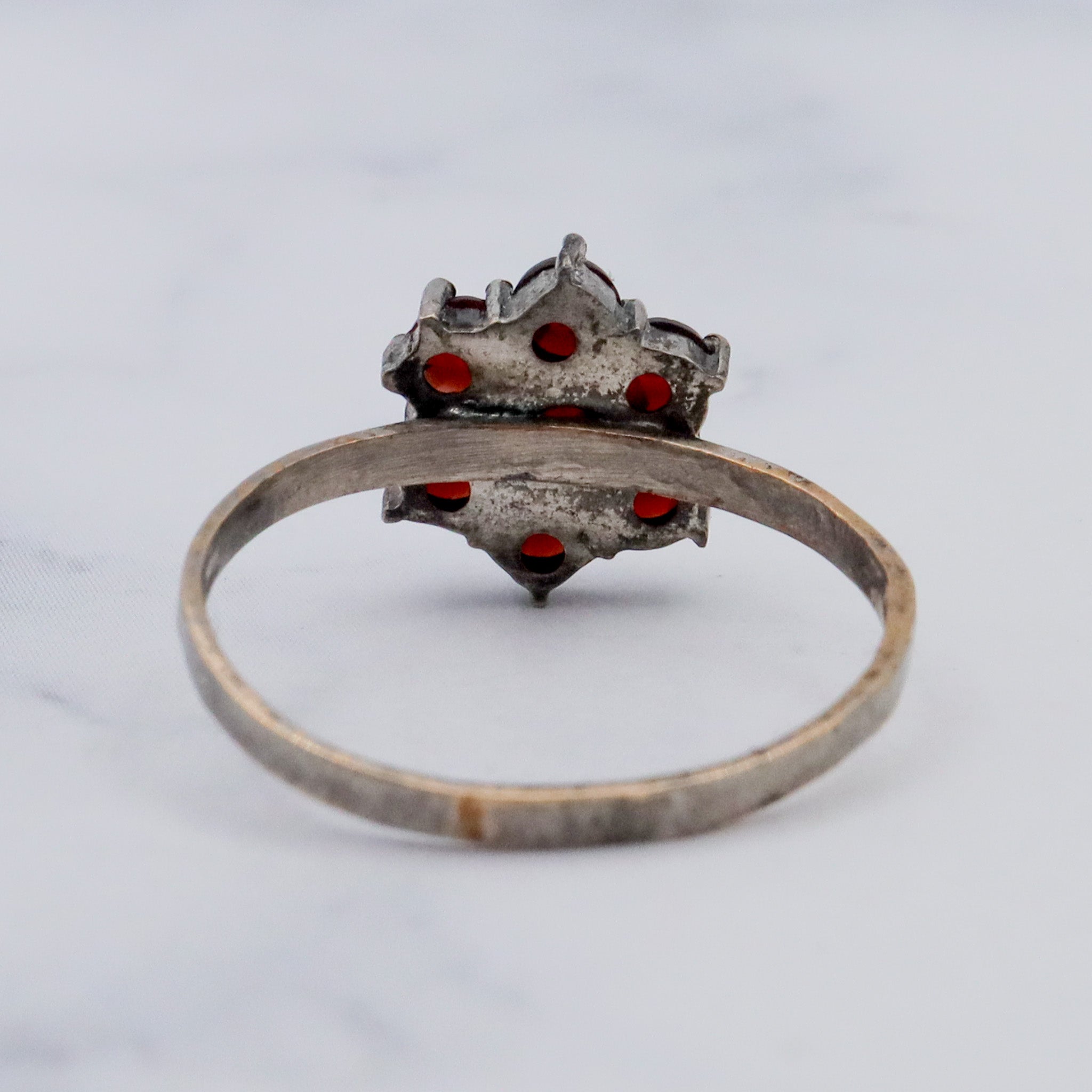 Vintage Bohemian rose cut garnet and sterling topped ring, sz 4.75