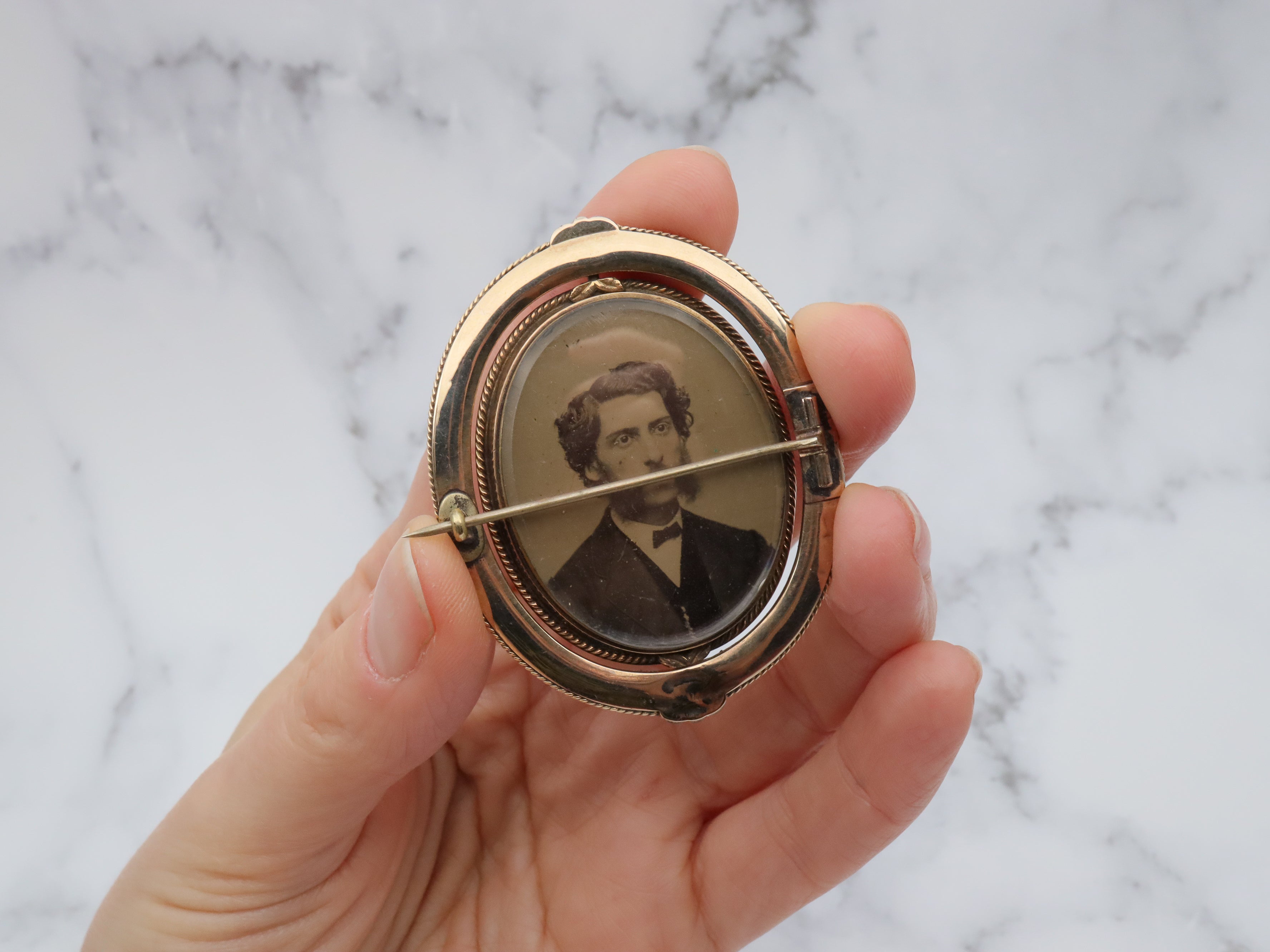Antique Victorian 10k gold double sided mourning flip brooch with original tintype photo and woven hair