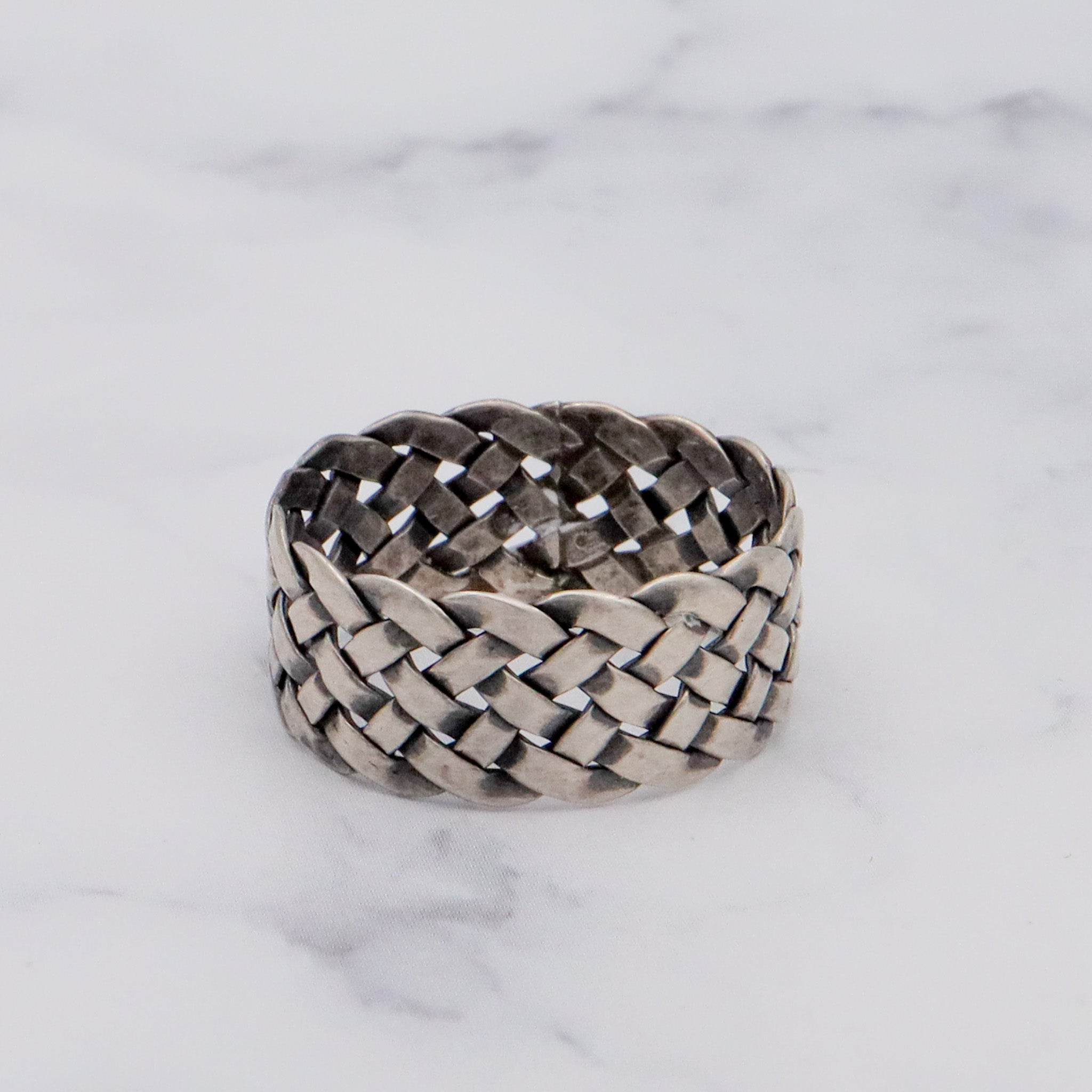 Vintage sterling basket weave band, sz 7.5