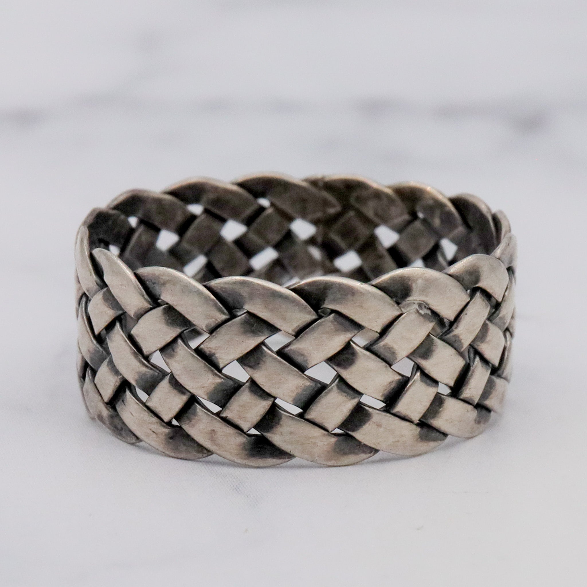 Vintage sterling basket weave band, sz 7.5