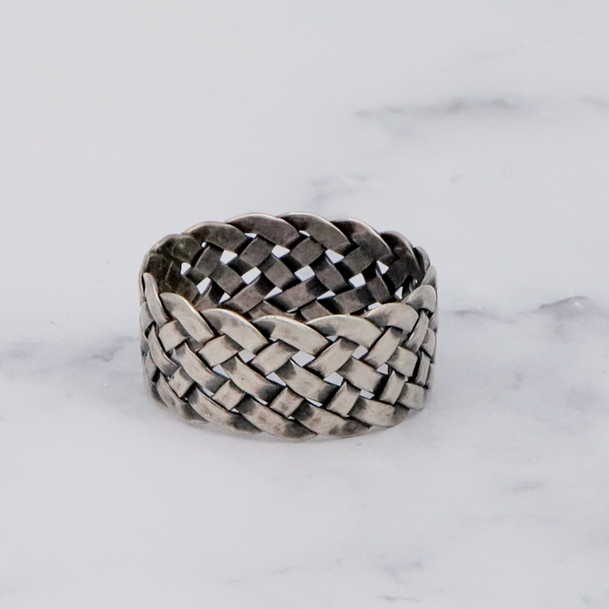 Vintage sterling basket weave band, sz 7.5