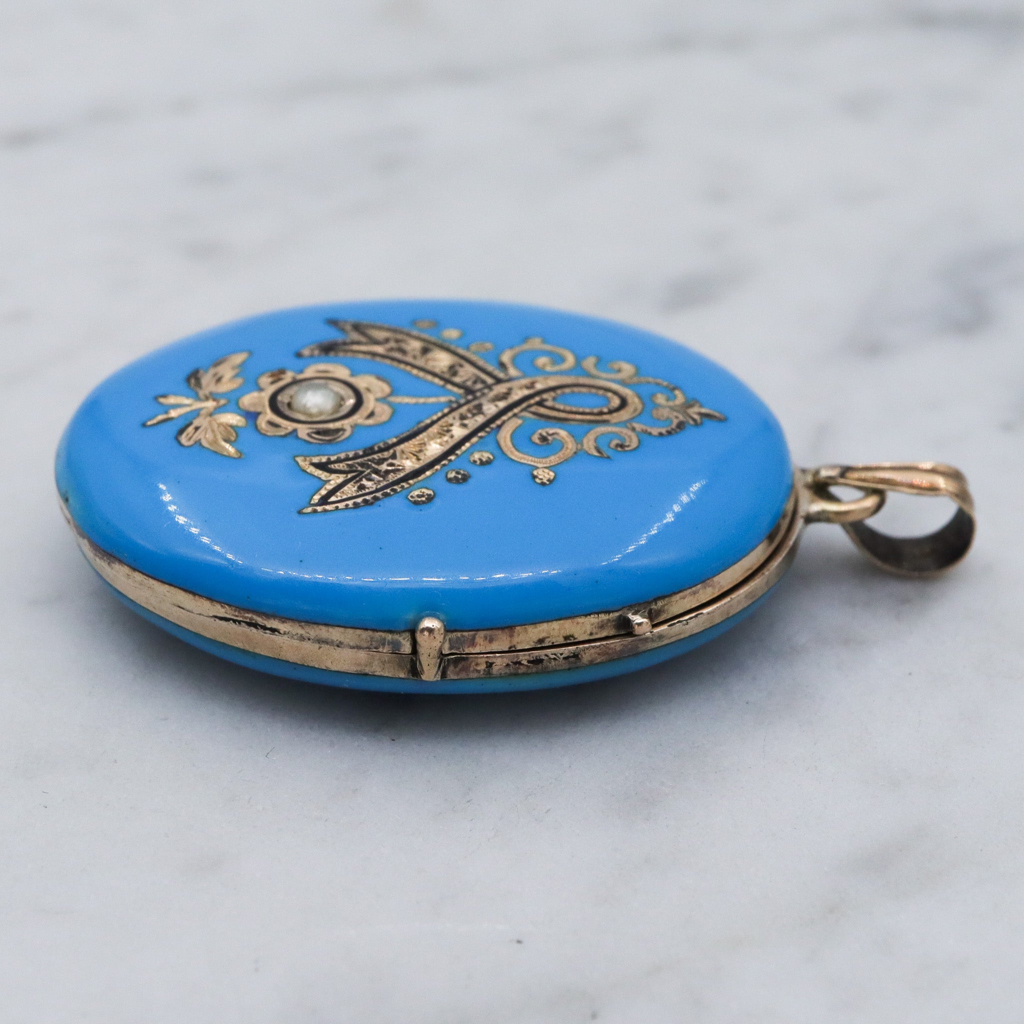Antique Victorian 14k gold blue & black enamel locket pendant with split pearls
