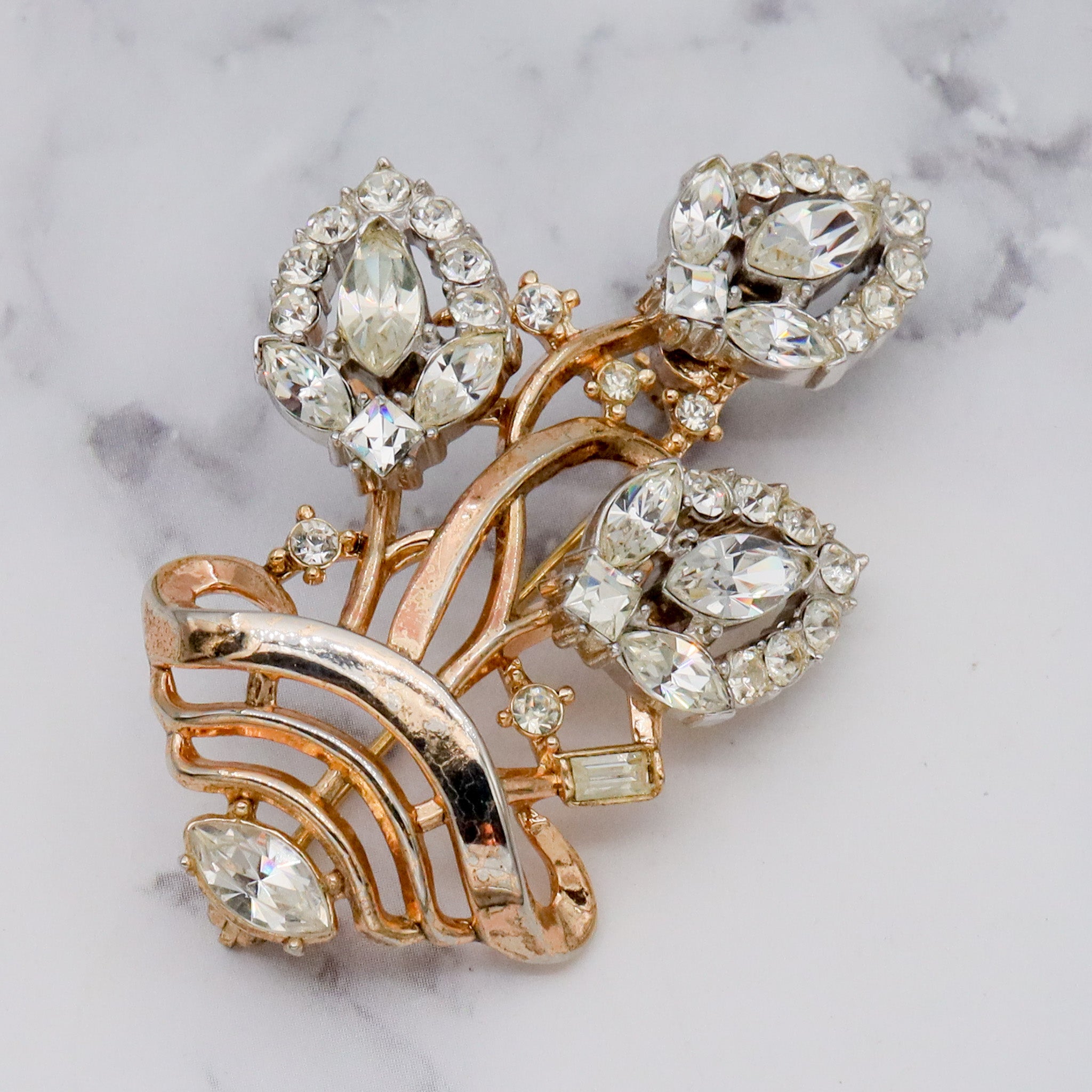 Antique Art Deco Alfred Phillipe Trifari gold-plated & rhinestone floral bouquet basket brooch