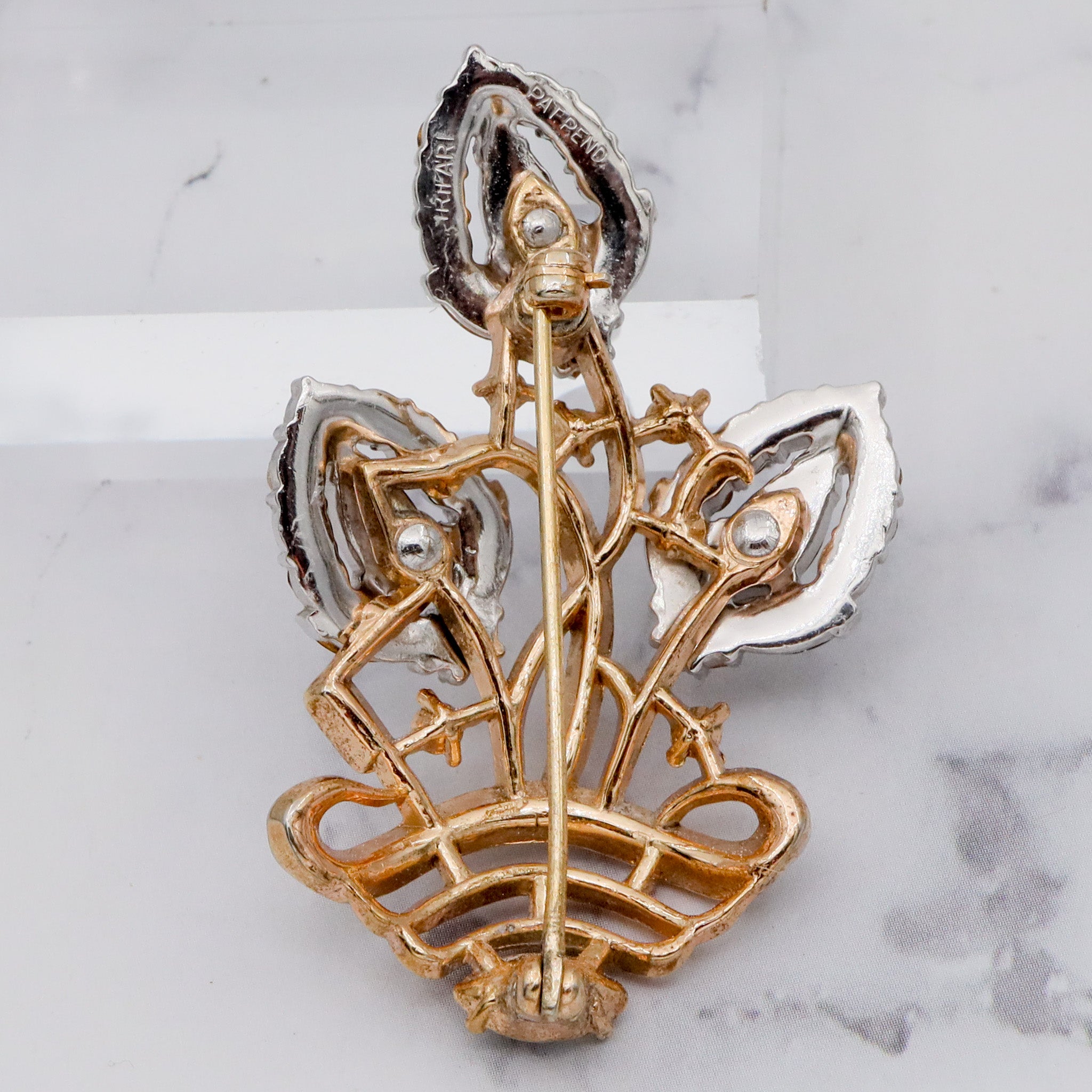 Antique Art Deco Alfred Phillipe Trifari gold-plated & rhinestone floral bouquet basket brooch