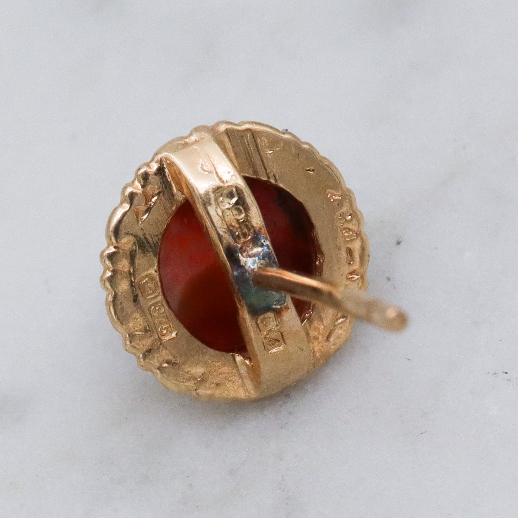Vintage 9k gold red moss agate stud earrings