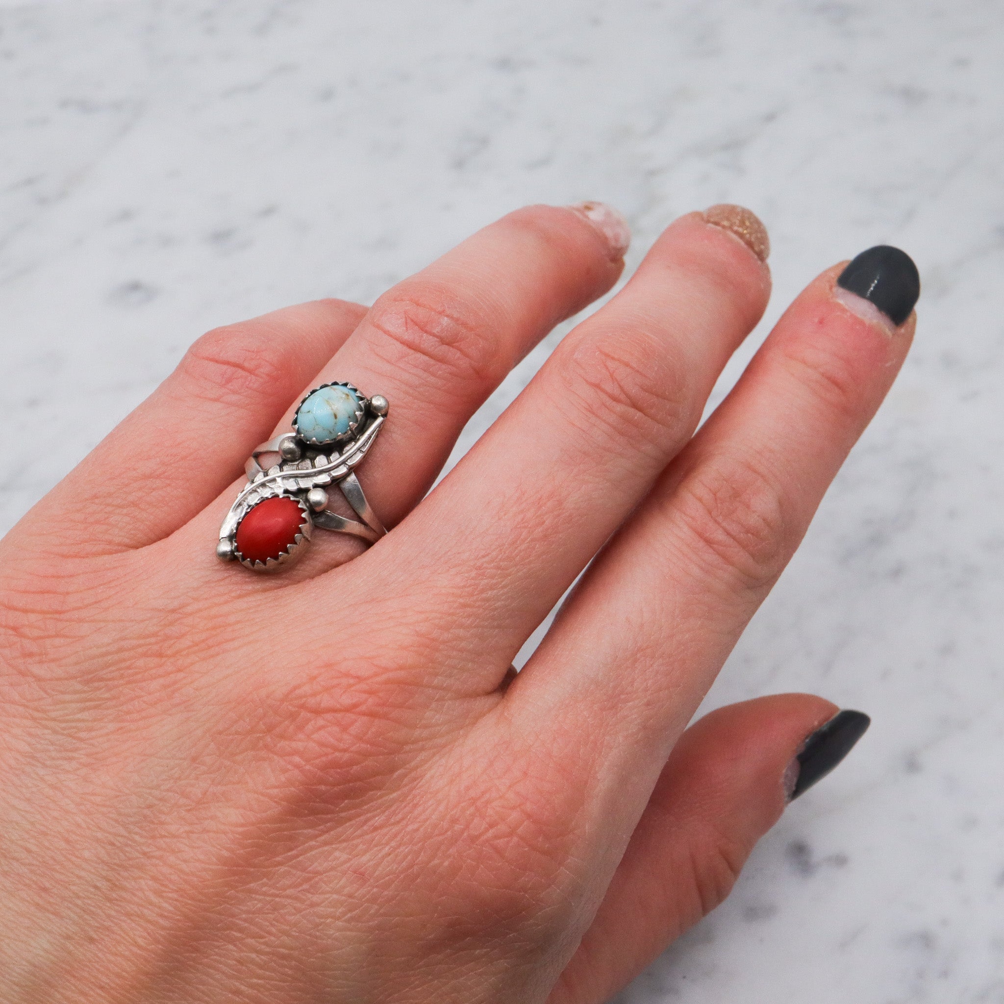Vintage Native American sterling silver coral and art glass navette ring, sz 5.75