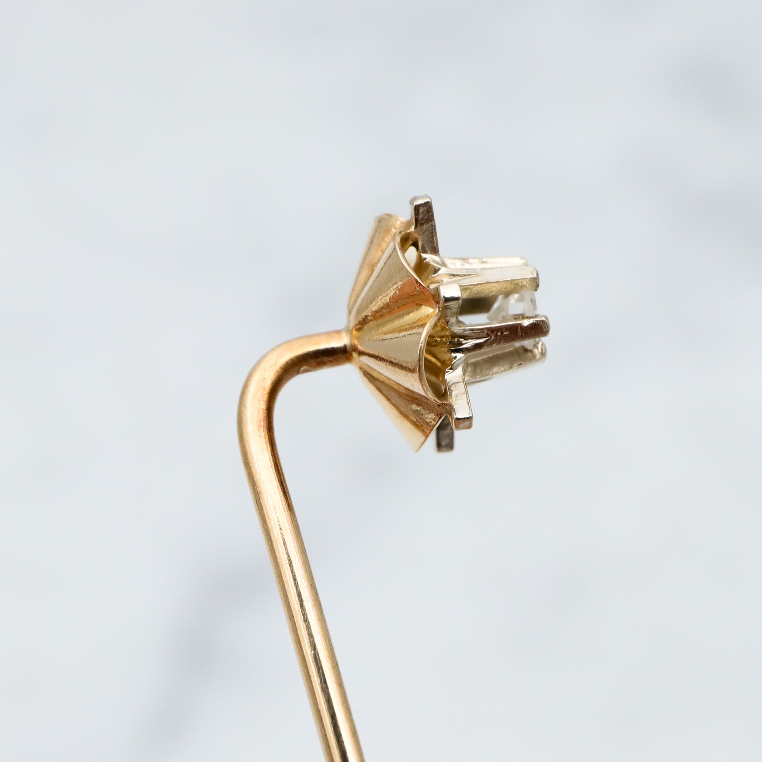 Antique Art Deco 14k gold & diamond starburst stick pin