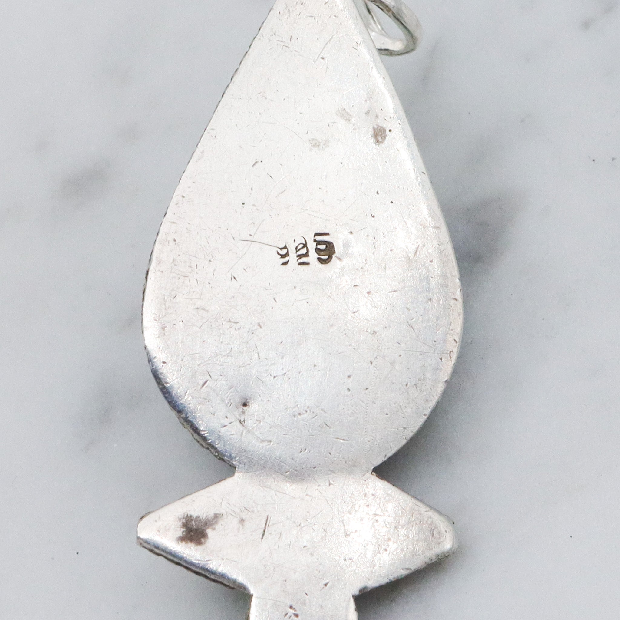 Retro India sterling silver malachite drop pendant