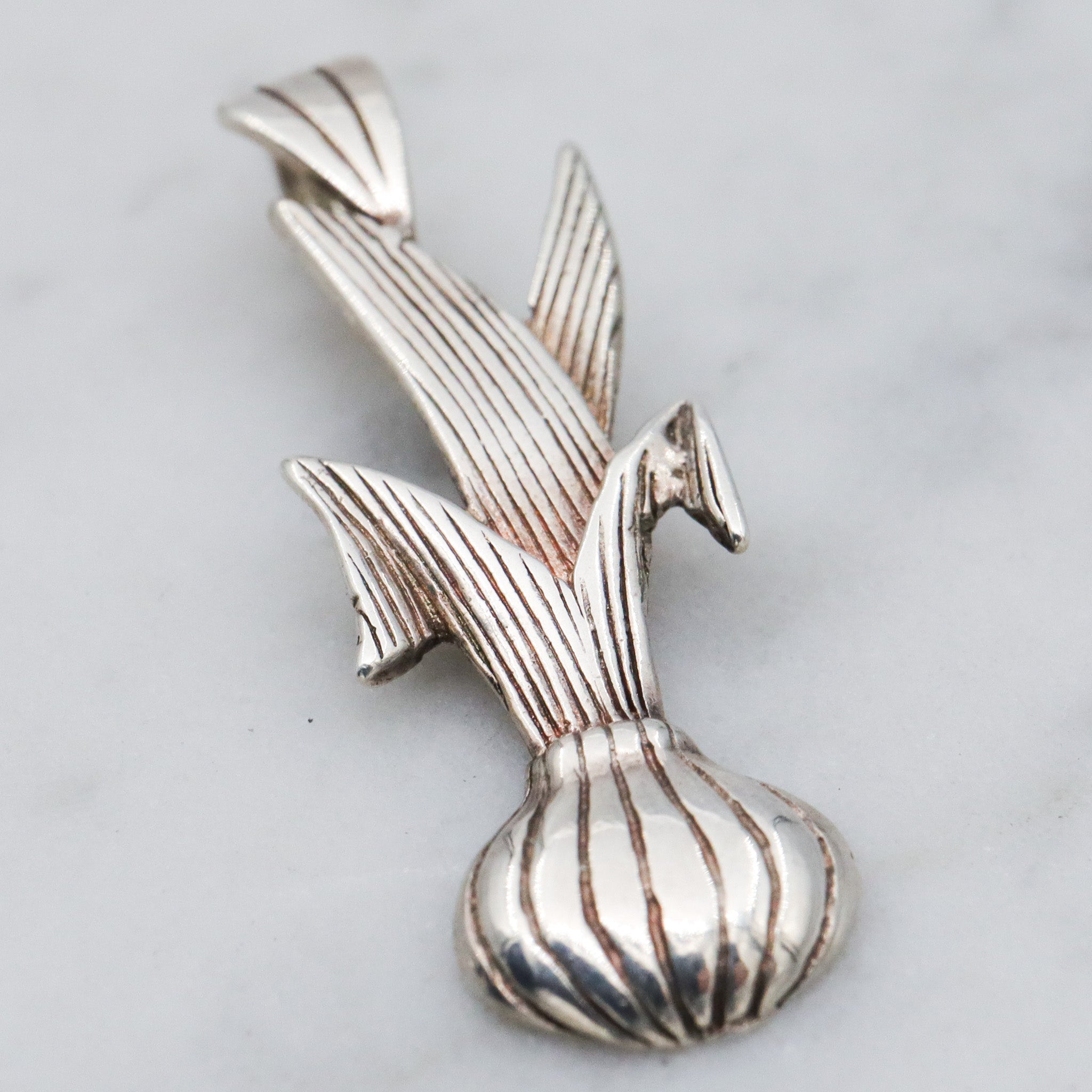 Vintage sterling silver onion plant pendant