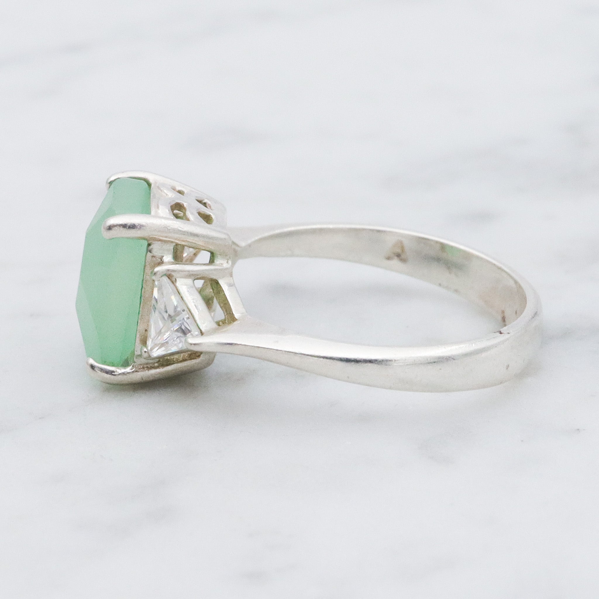 Vintage sterling silver chalcedony & cubic zirconia cocktail ring, sz 7