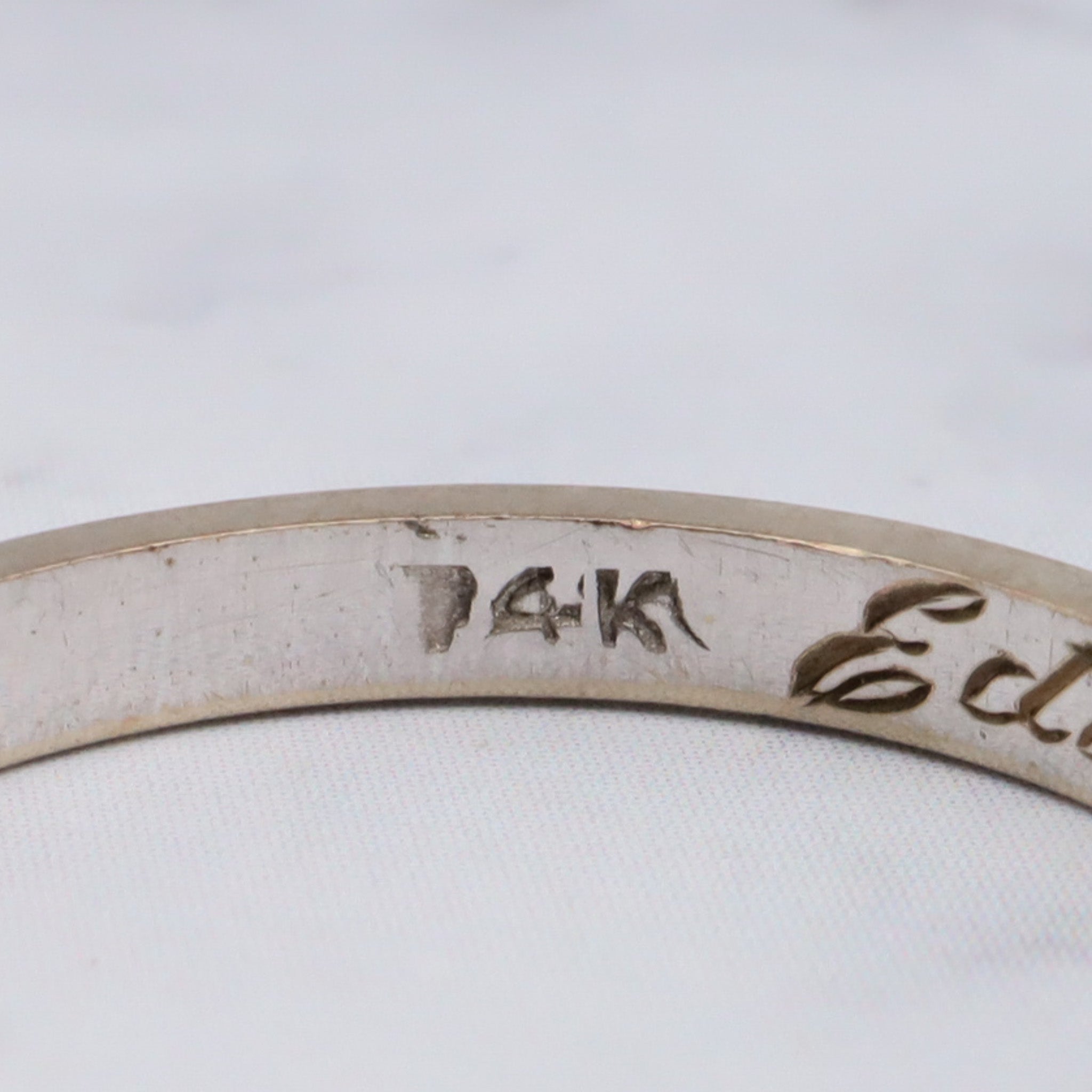 Vintage 1965 14k white gold 2mm band inscribed "Edward to Jane" size 5.75