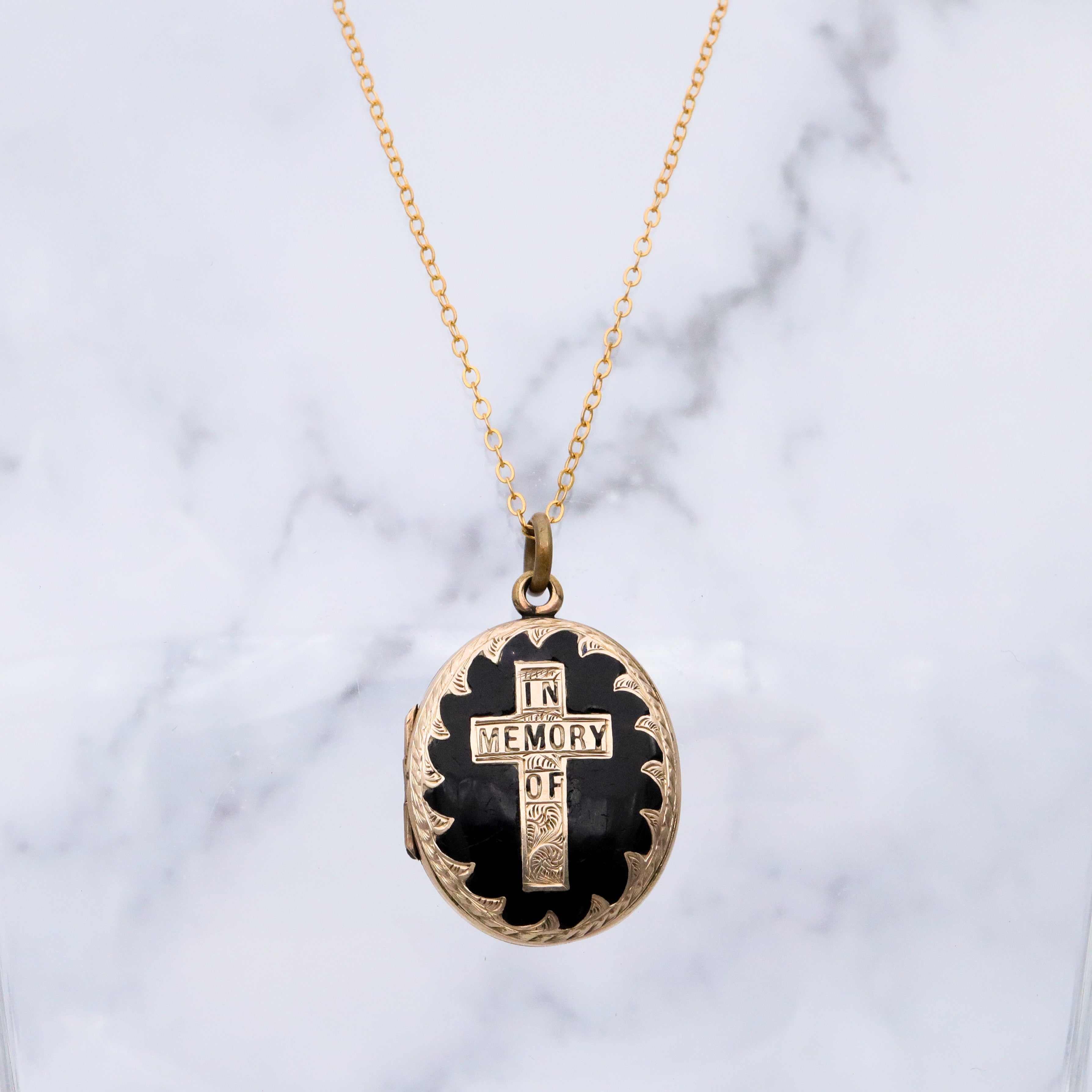 Antique Victorian 9k gold front & back "In Memory Of" black enamel mourning locket pendant