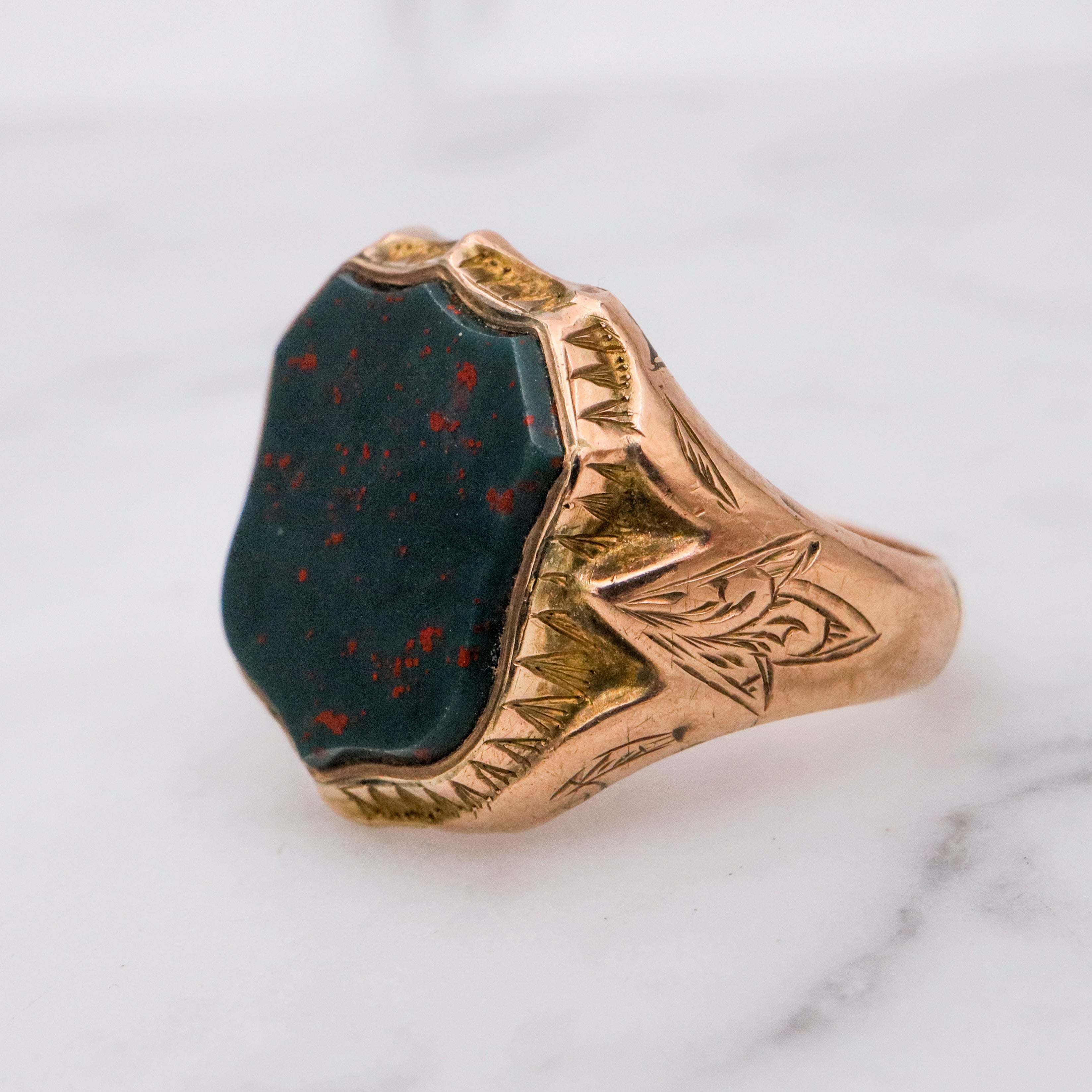 Antique Victorian 1885 English 9k gold bloodstone signet ring, sz 7.5