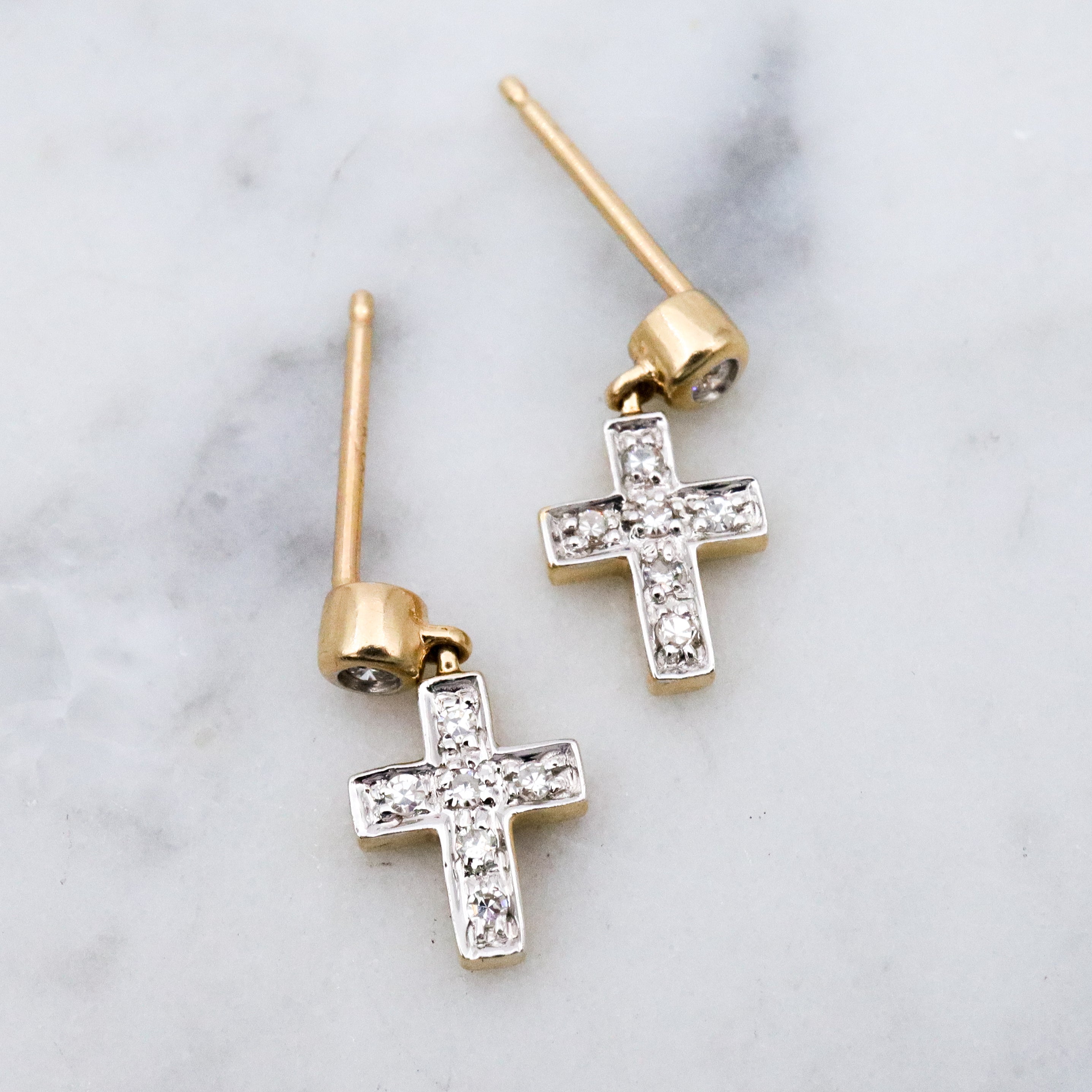 Vintage 14k gold petite cross earrings