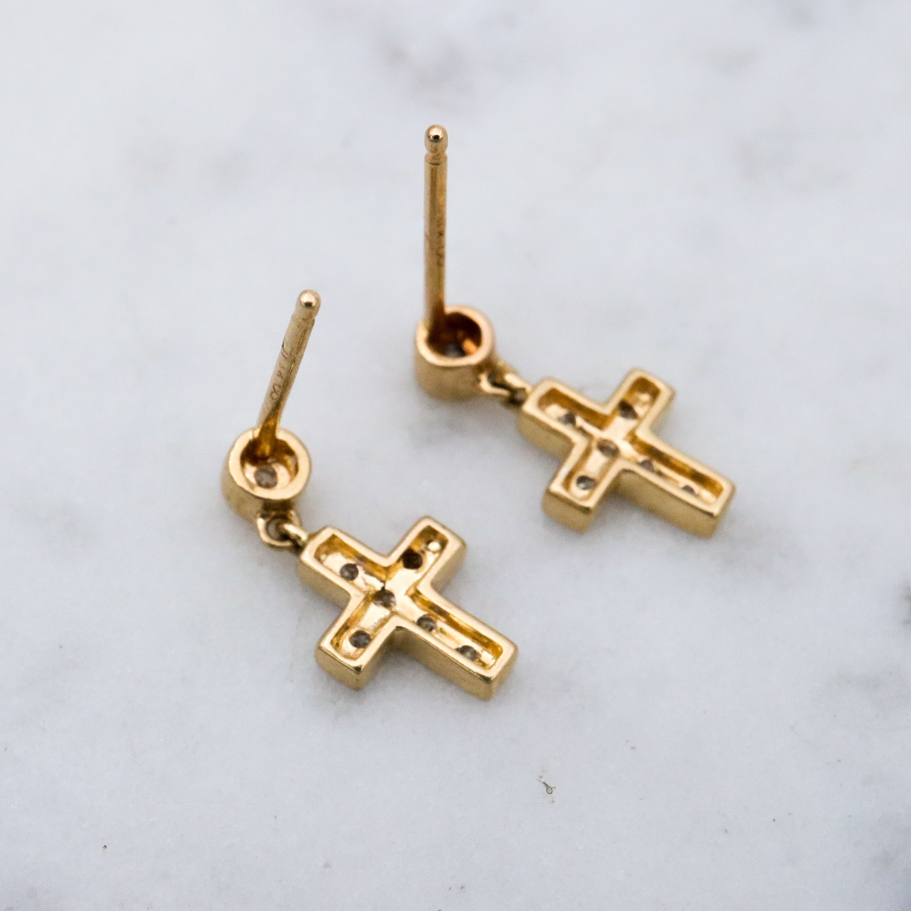 Vintage 14k gold petite cross earrings