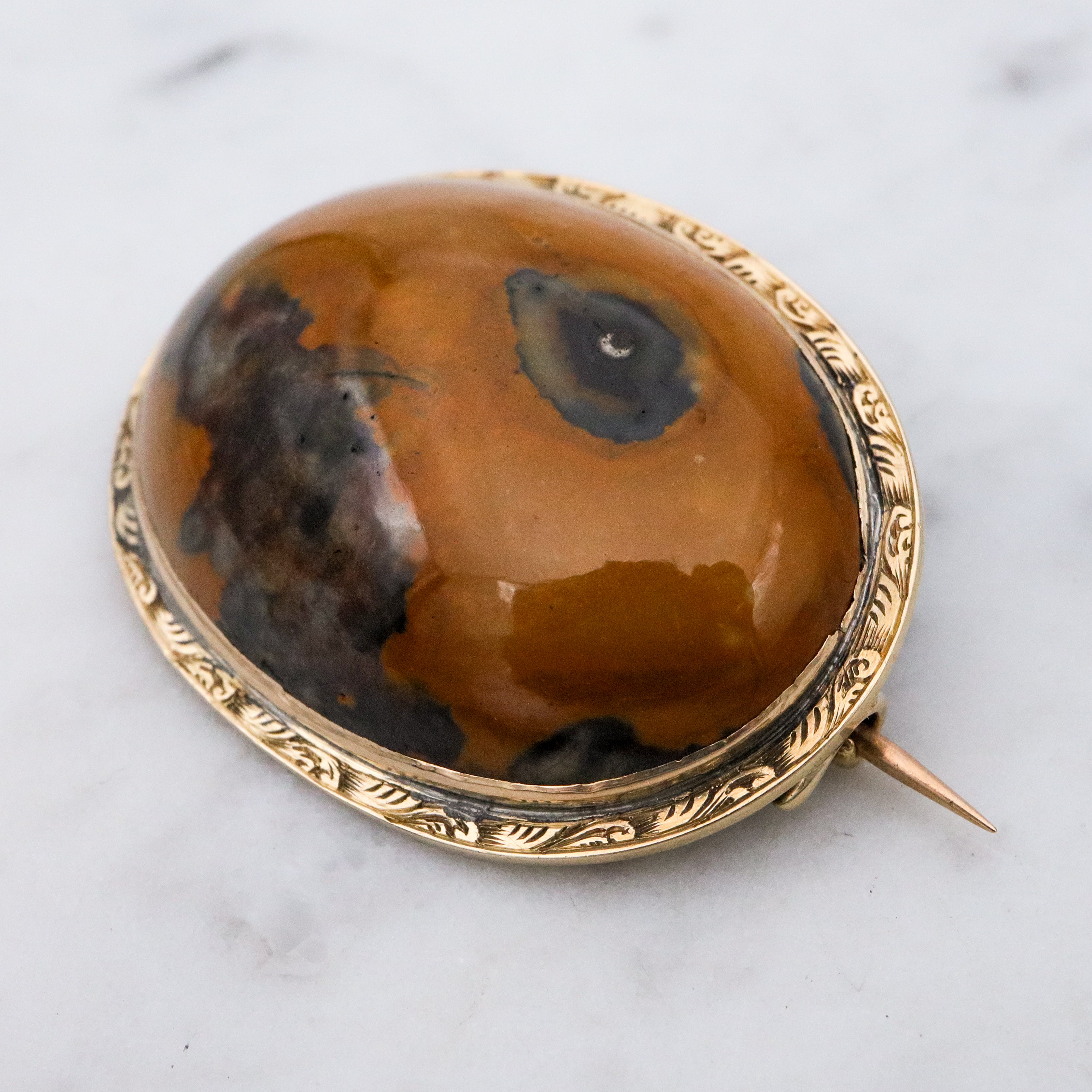 Antique Victorian 10k gold yellow jasper oval cabochon brooch