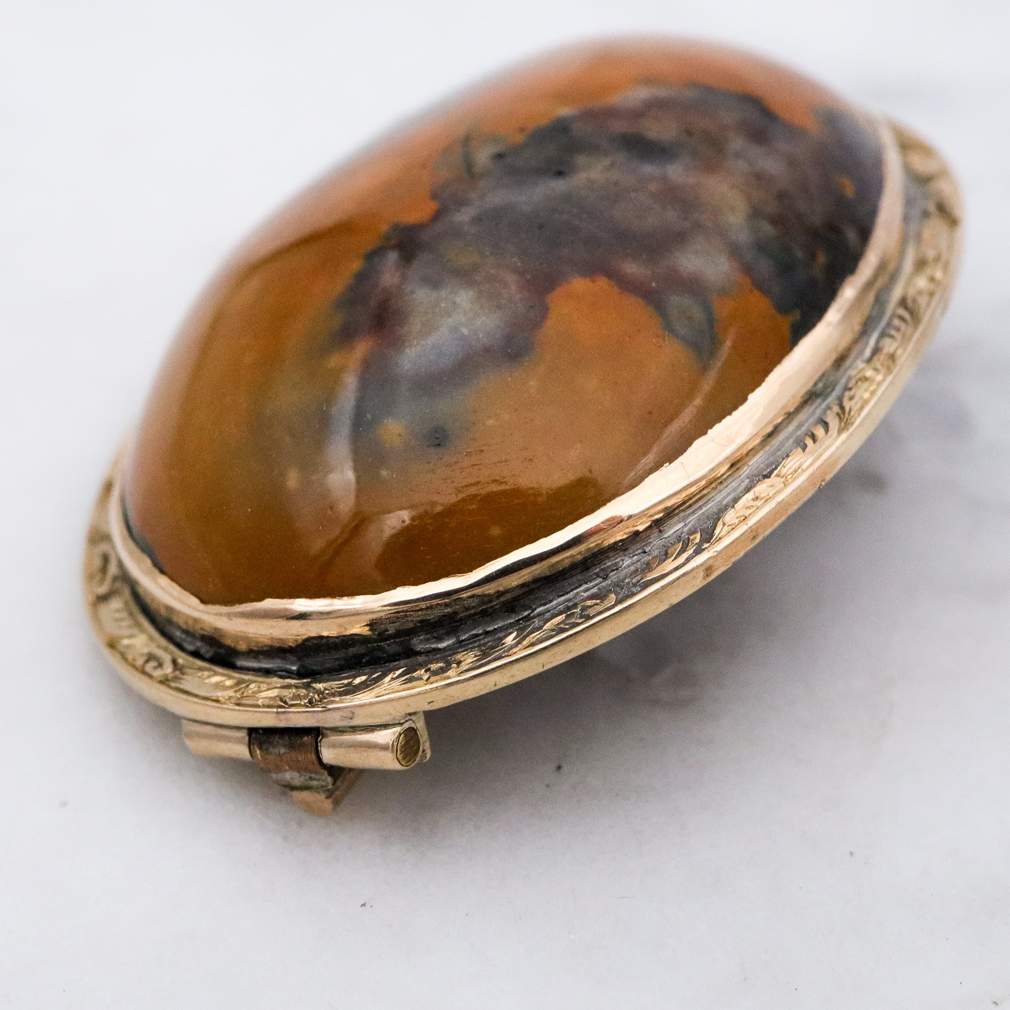 Antique Victorian 10k gold yellow jasper oval cabochon brooch