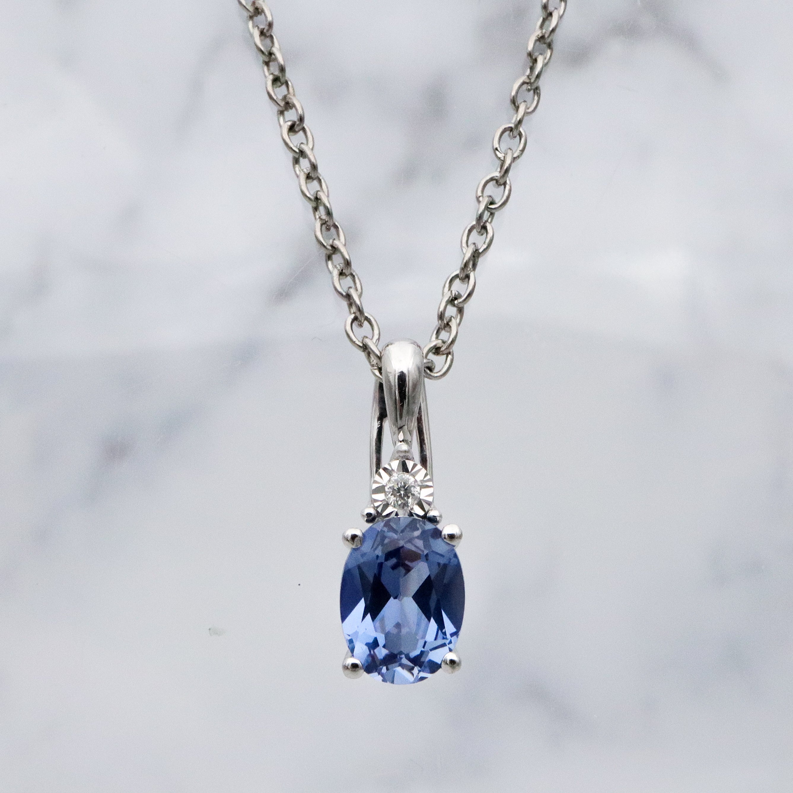 vintage 10k white gold simulated sapphire & genuine diamond drop pendant