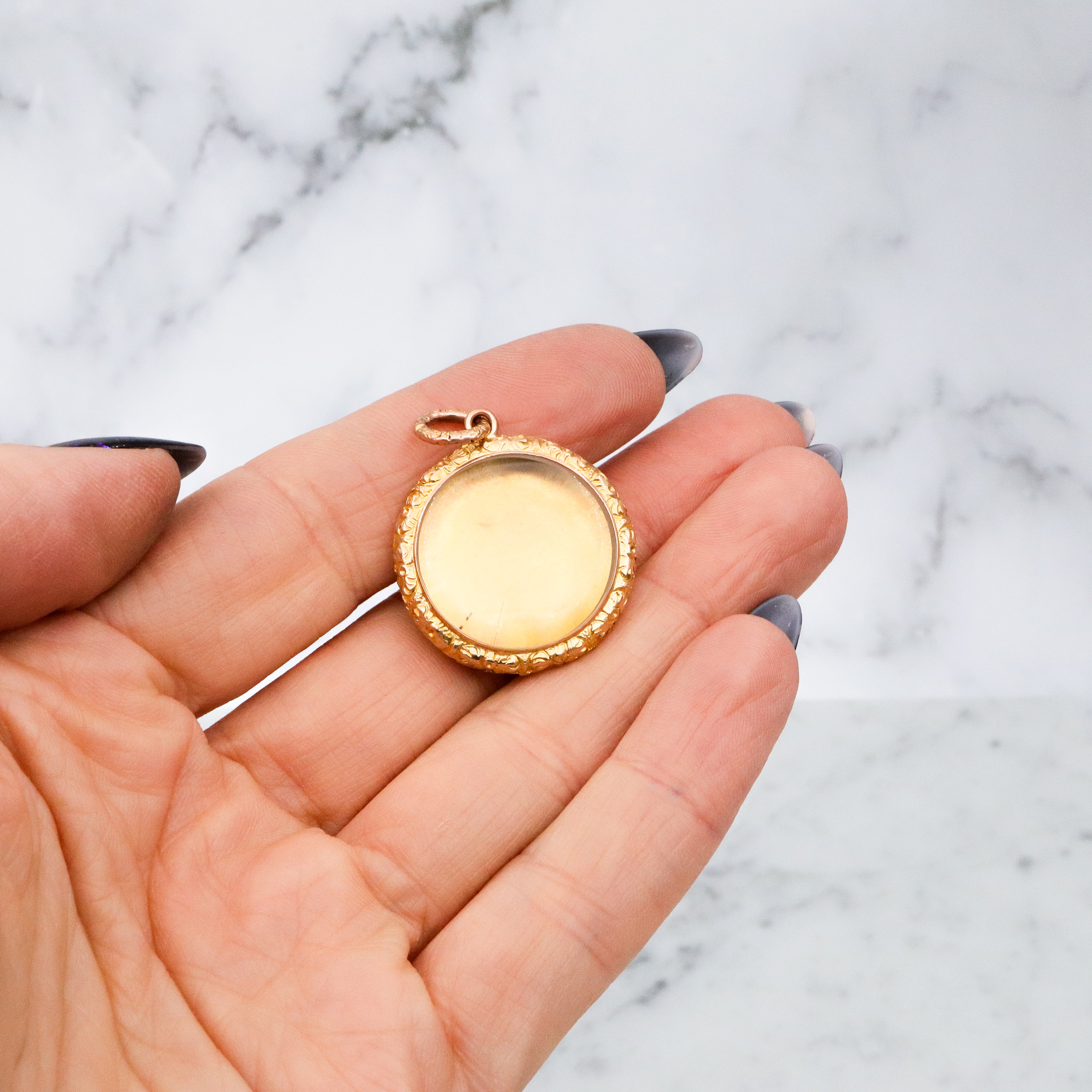 Antique Victorian 9k gold repousse shadow box locket pendant