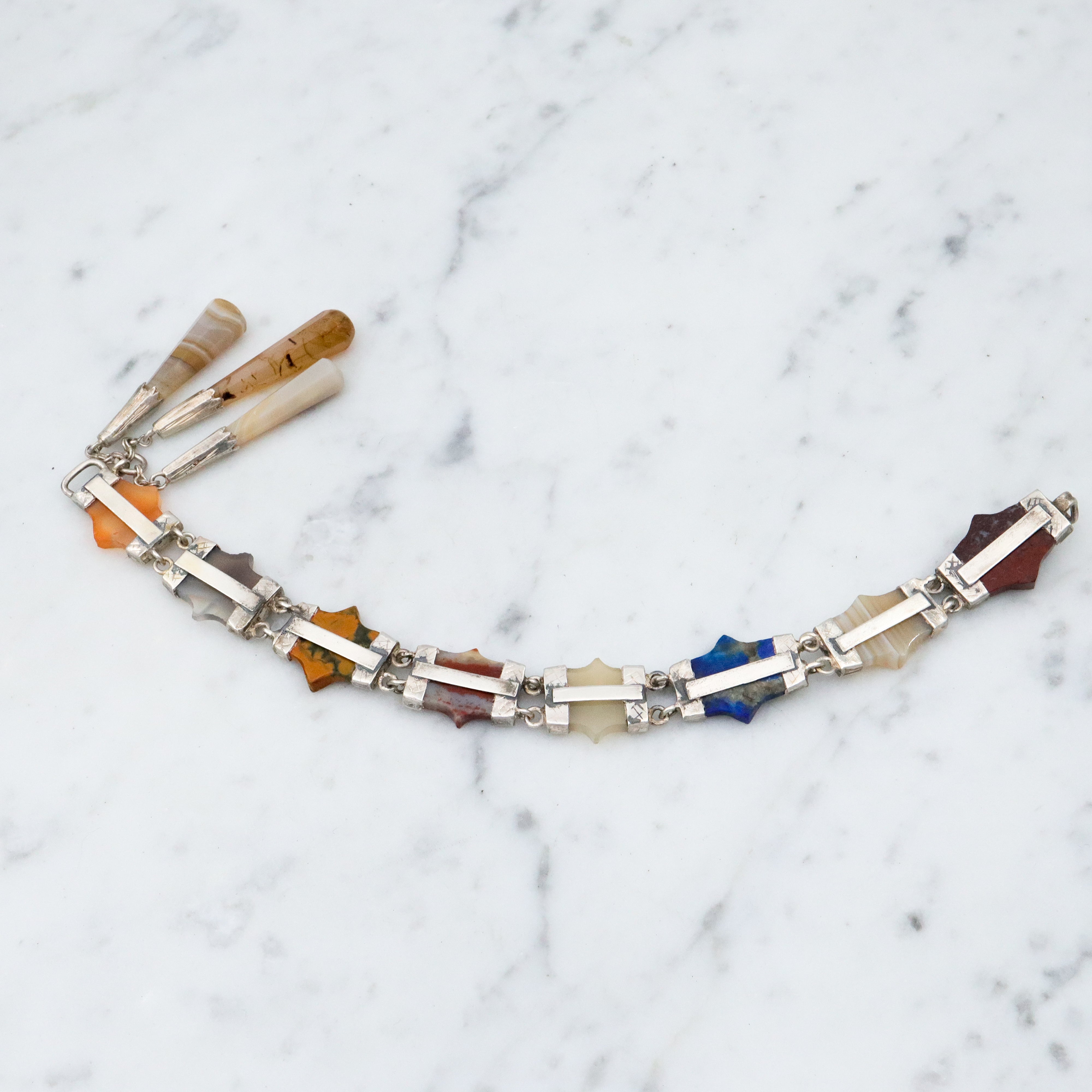 Antique Victorian Scottish Provincial agate link bracelet w/agate torpedo drops