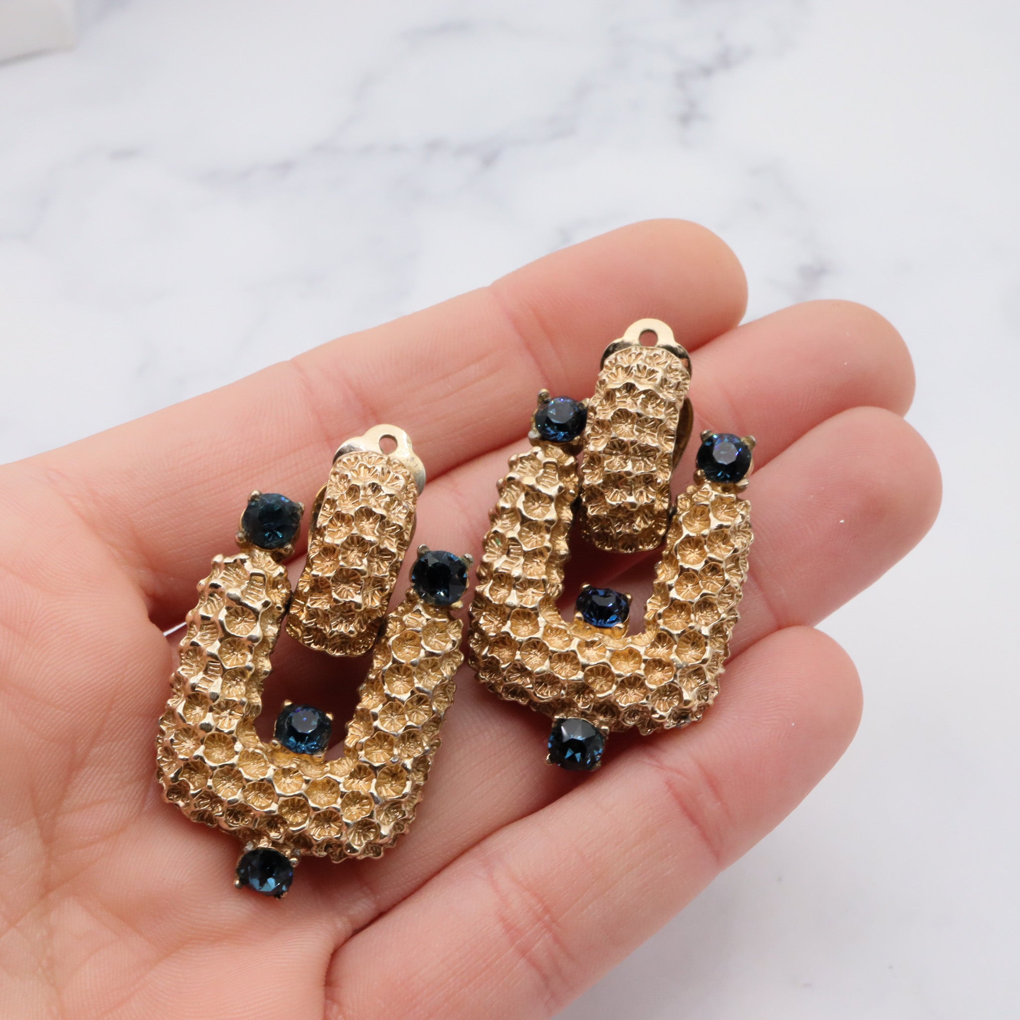 Vintage large Ciner gold plated rhinestone brutalist clip on earrings