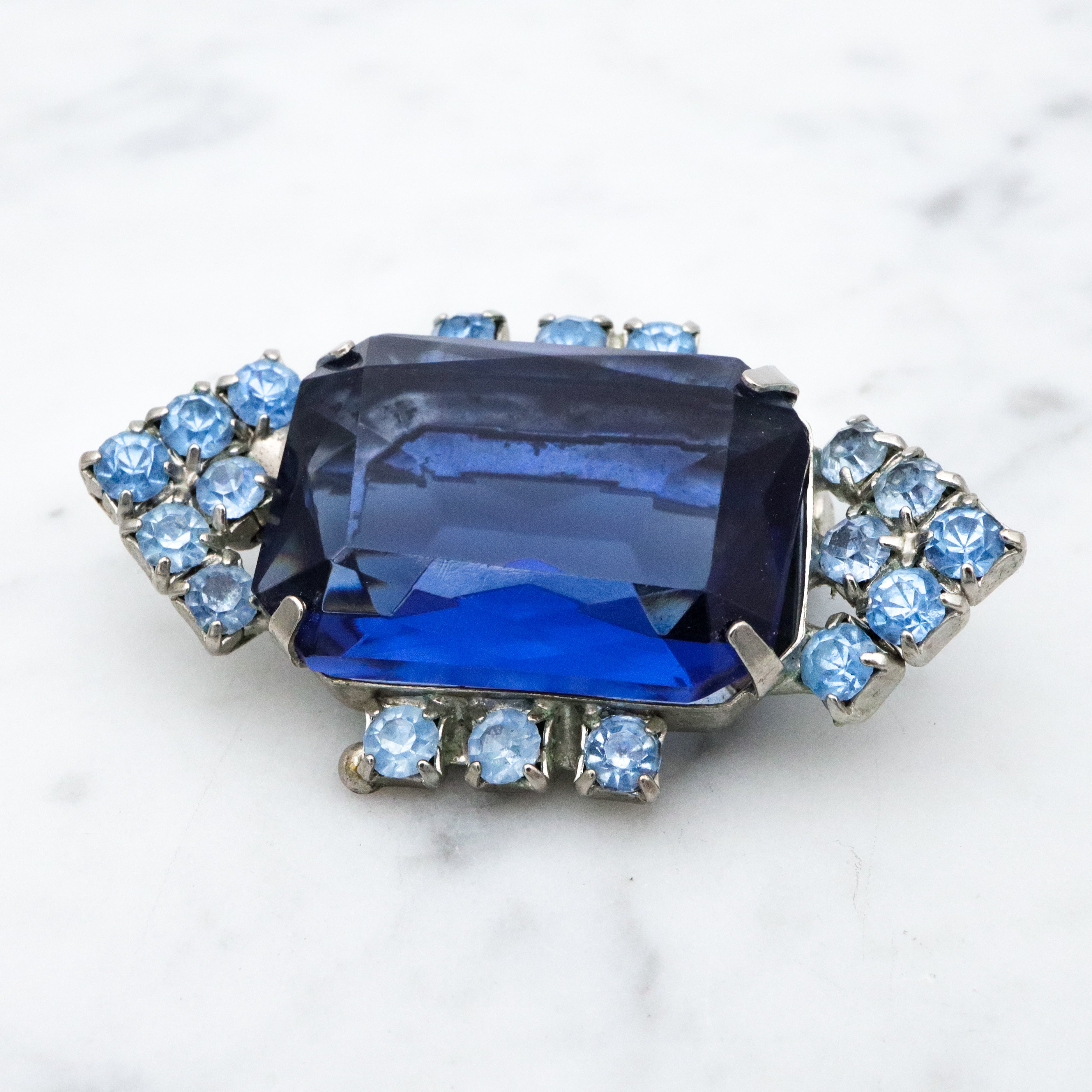 vintage chunky sapphire rhinestone geometric brooch