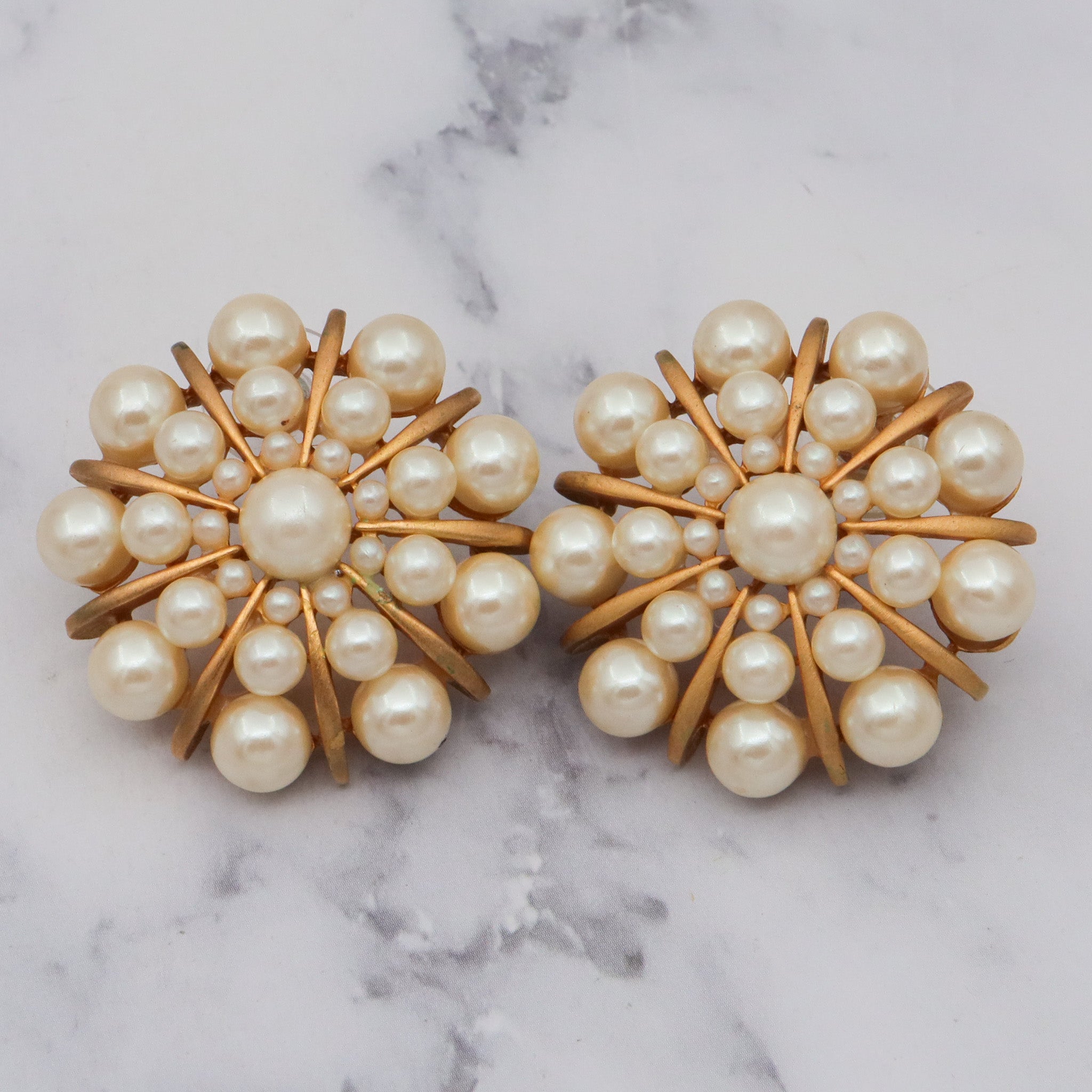Large Vintage faux pearl starburst cluster gold plated post earrings