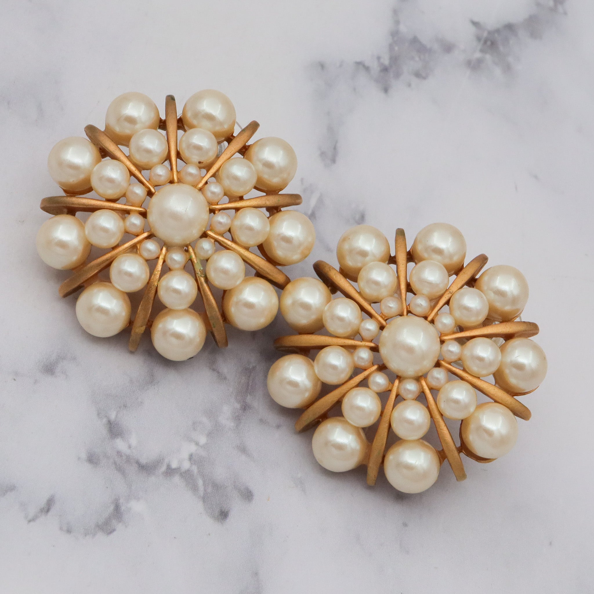 Large Vintage faux pearl starburst cluster gold plated post earrings