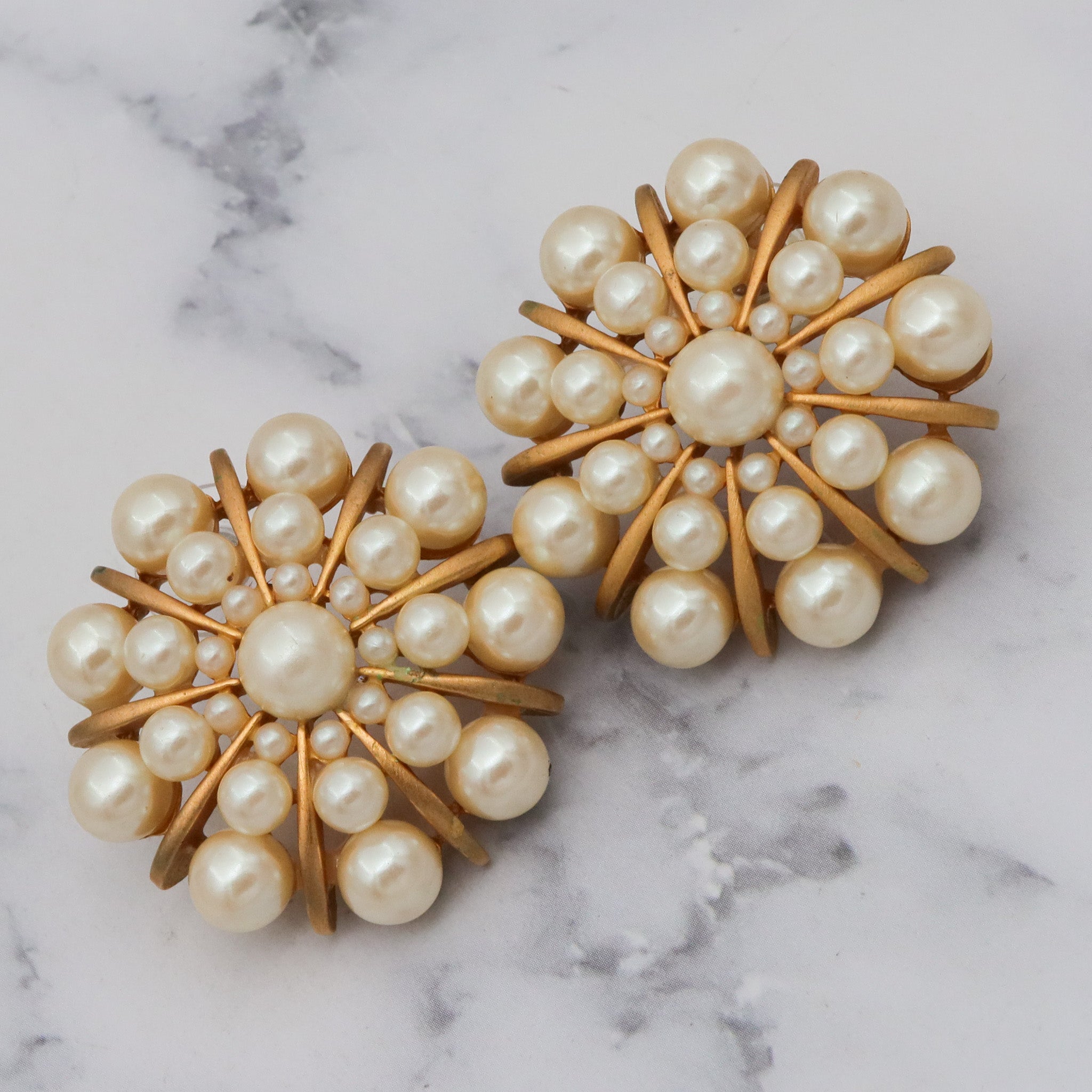 Large Vintage faux pearl starburst cluster gold plated post earrings