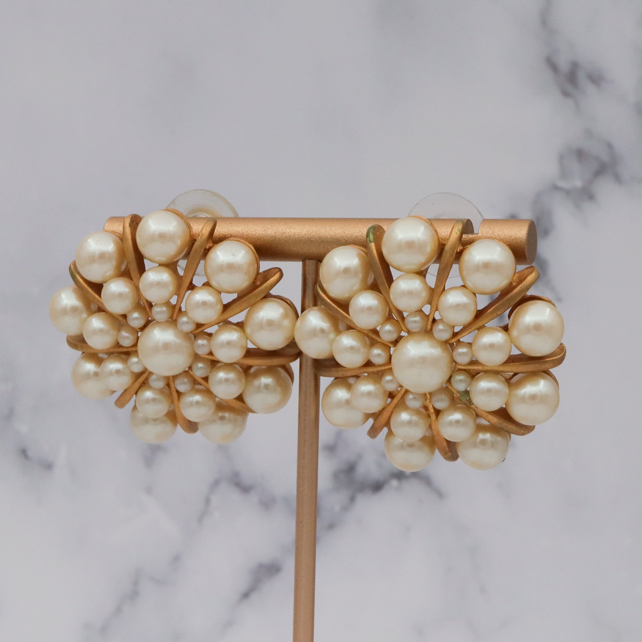 Large Vintage faux pearl starburst cluster gold plated post earrings