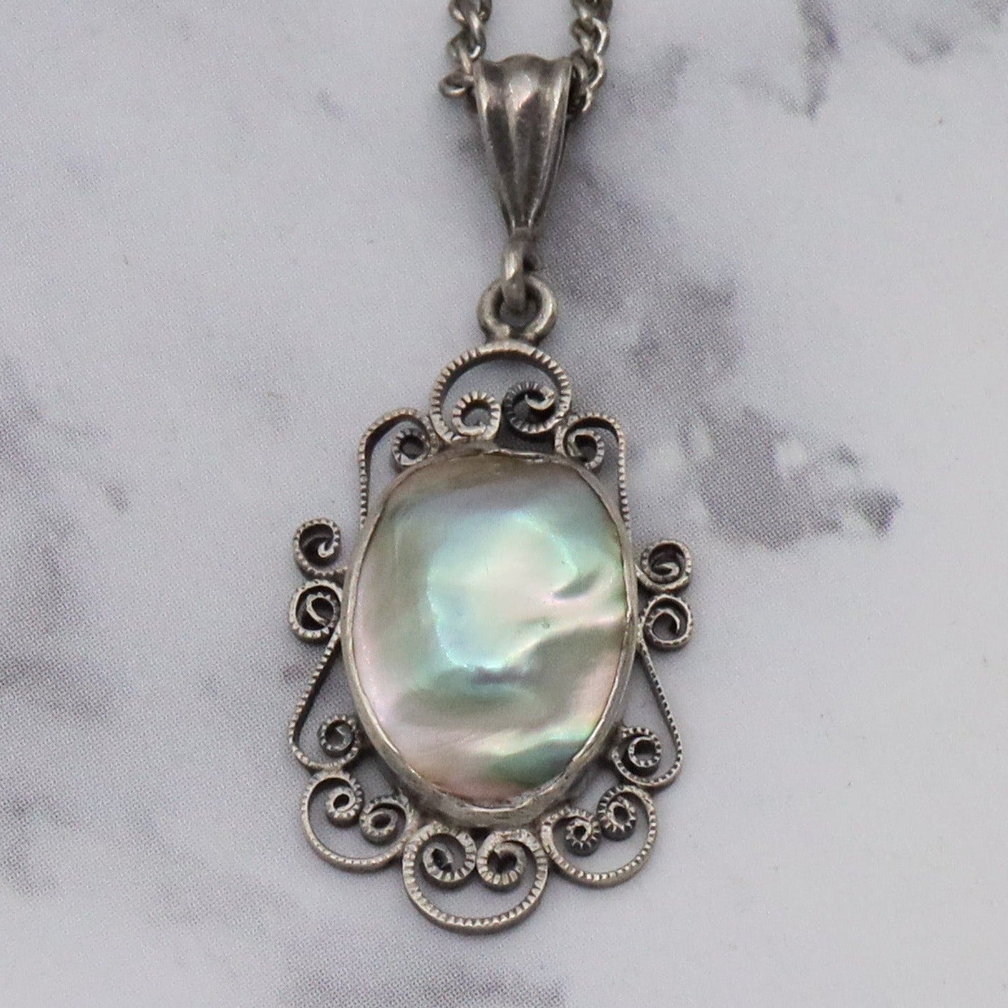 Antique Art Deco mabe pearl & sterling filigree pendant curb chain necklace